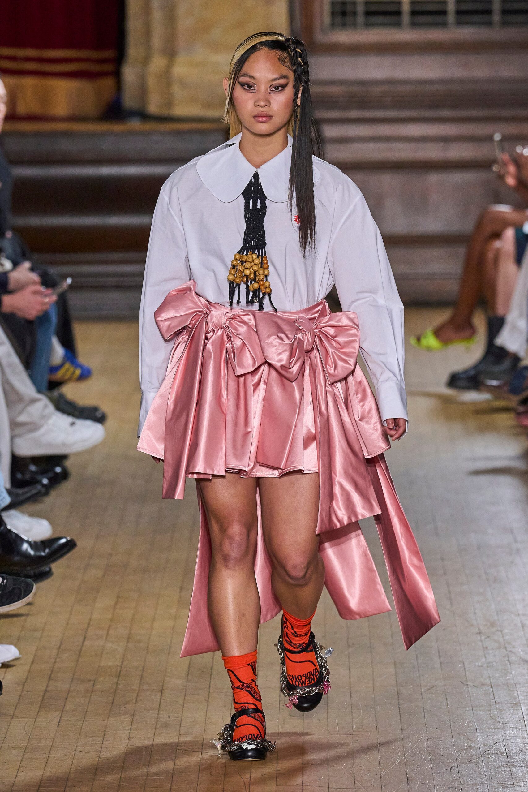 pink satin bow shiny belt
