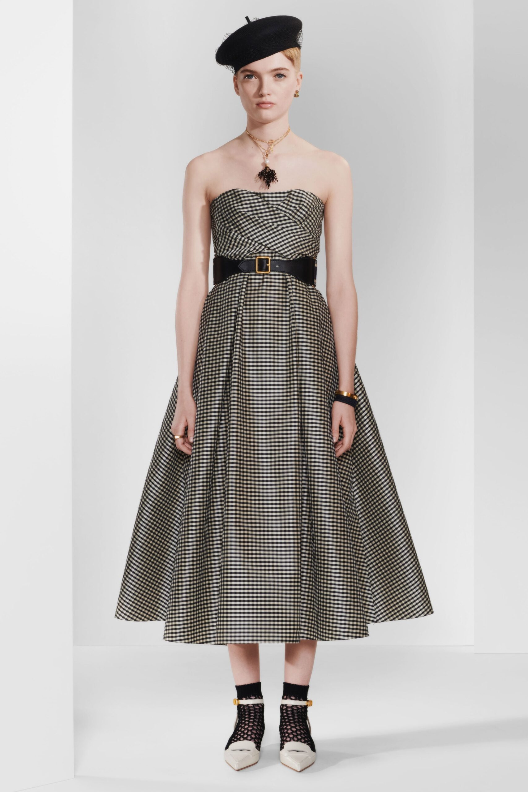 Christian Dior F/W 20 Look 70