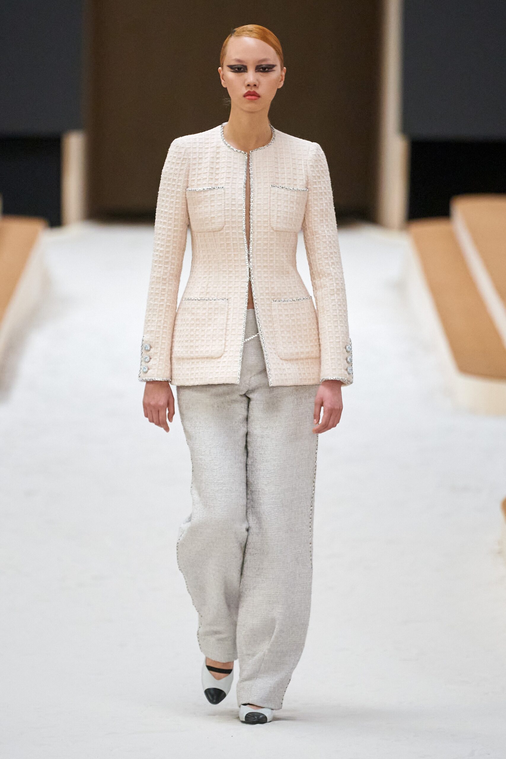 Chanel S/S 22 Couture Look 61