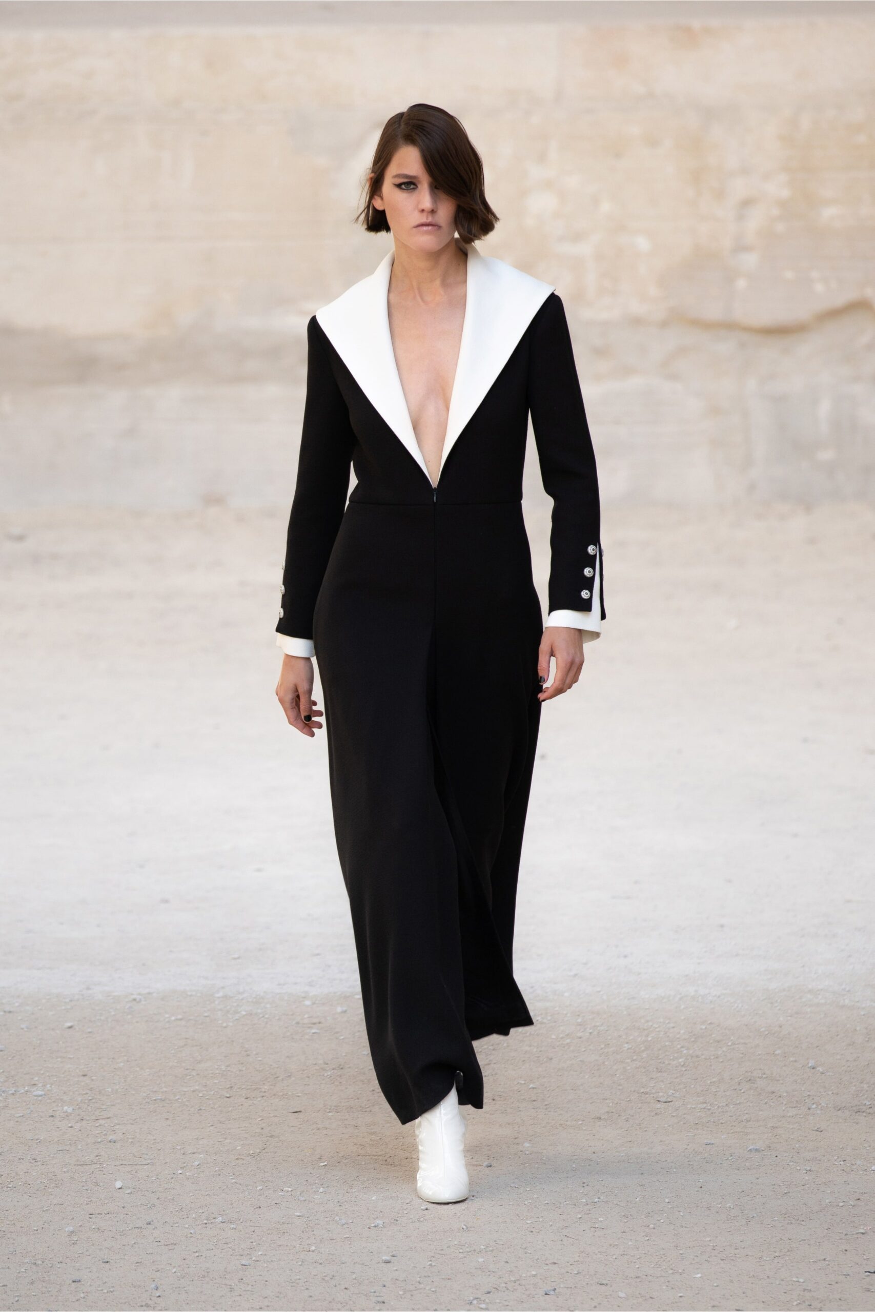 Chanel Resort 22 Look 86