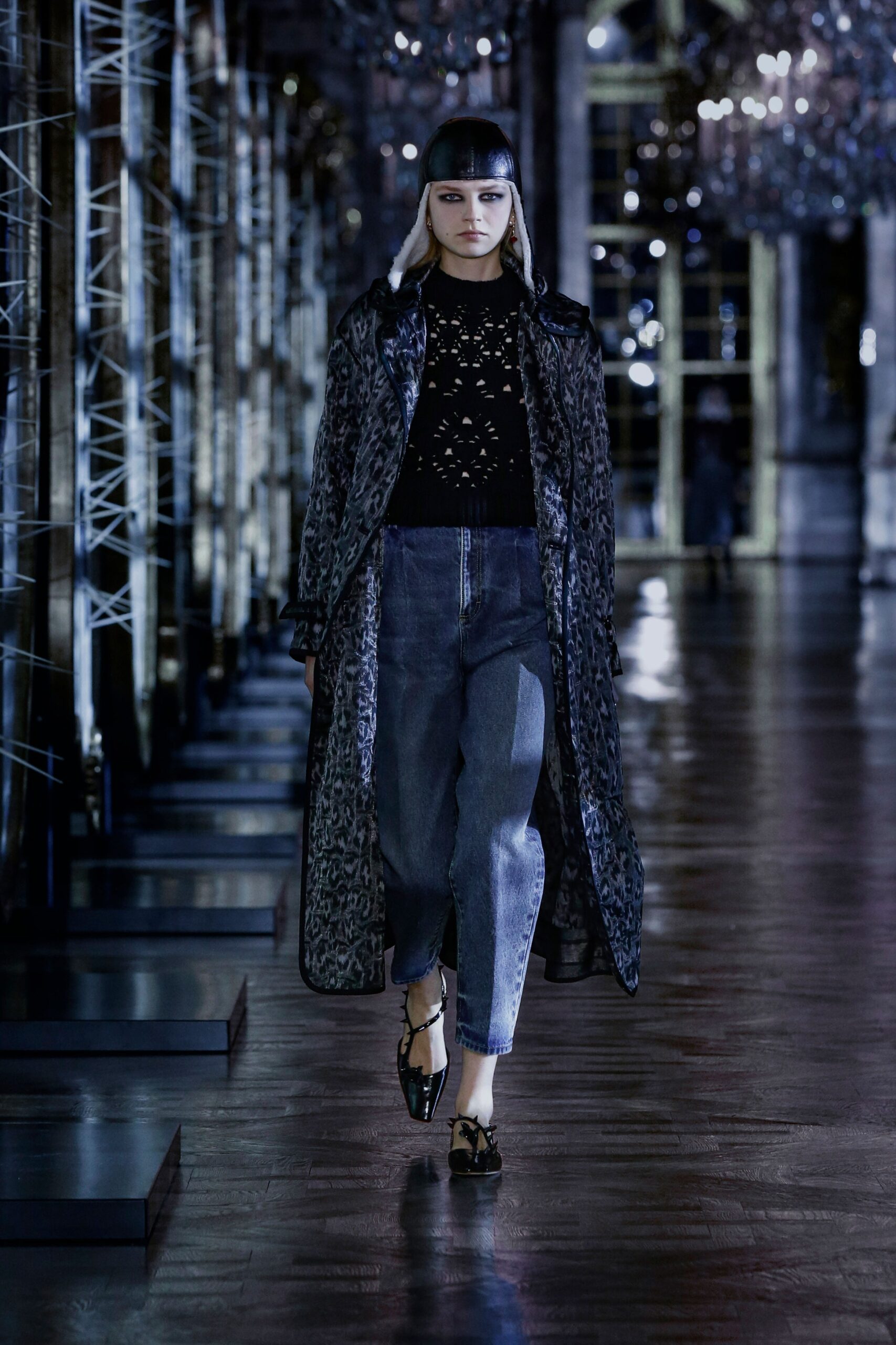 Christian Dior F/W 21 Look 64
