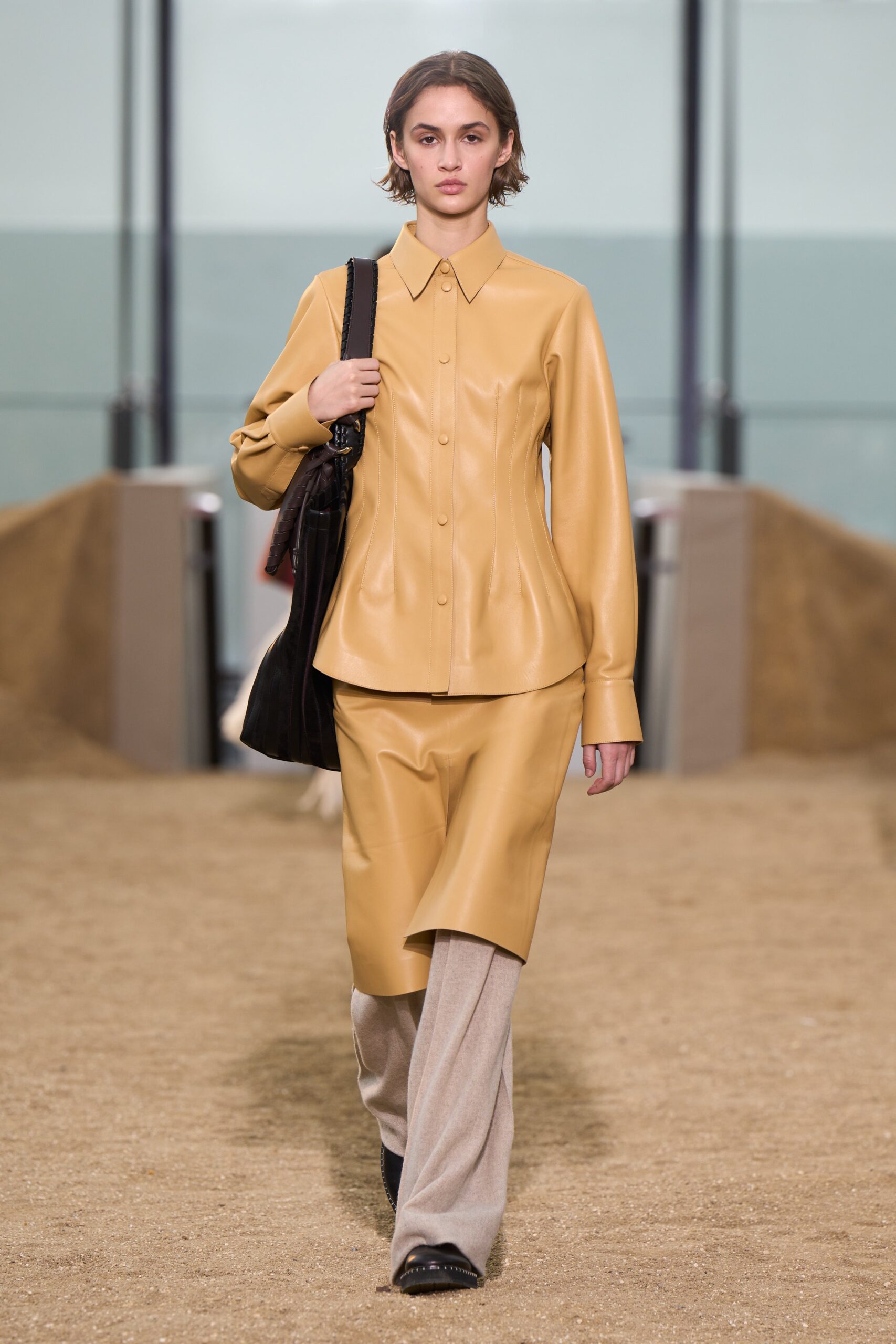 Chloé F/W 22 Look 74