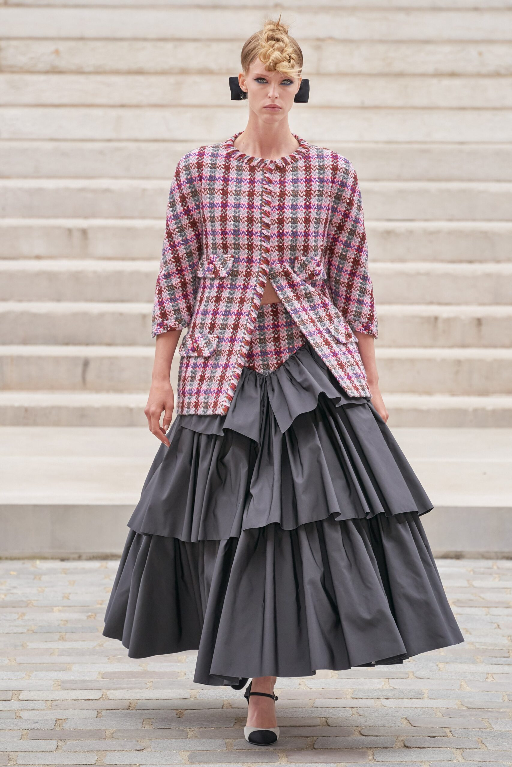 Chanel F/W 21 Couture Look 77