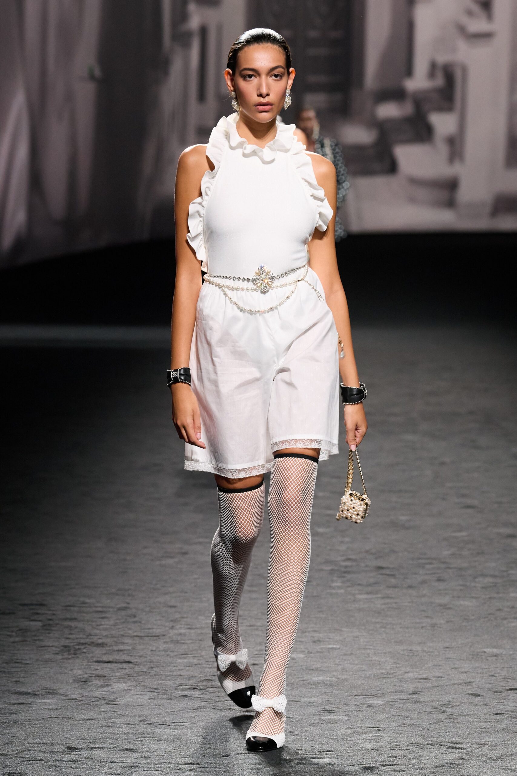 Chanel S/S 23 Look 88