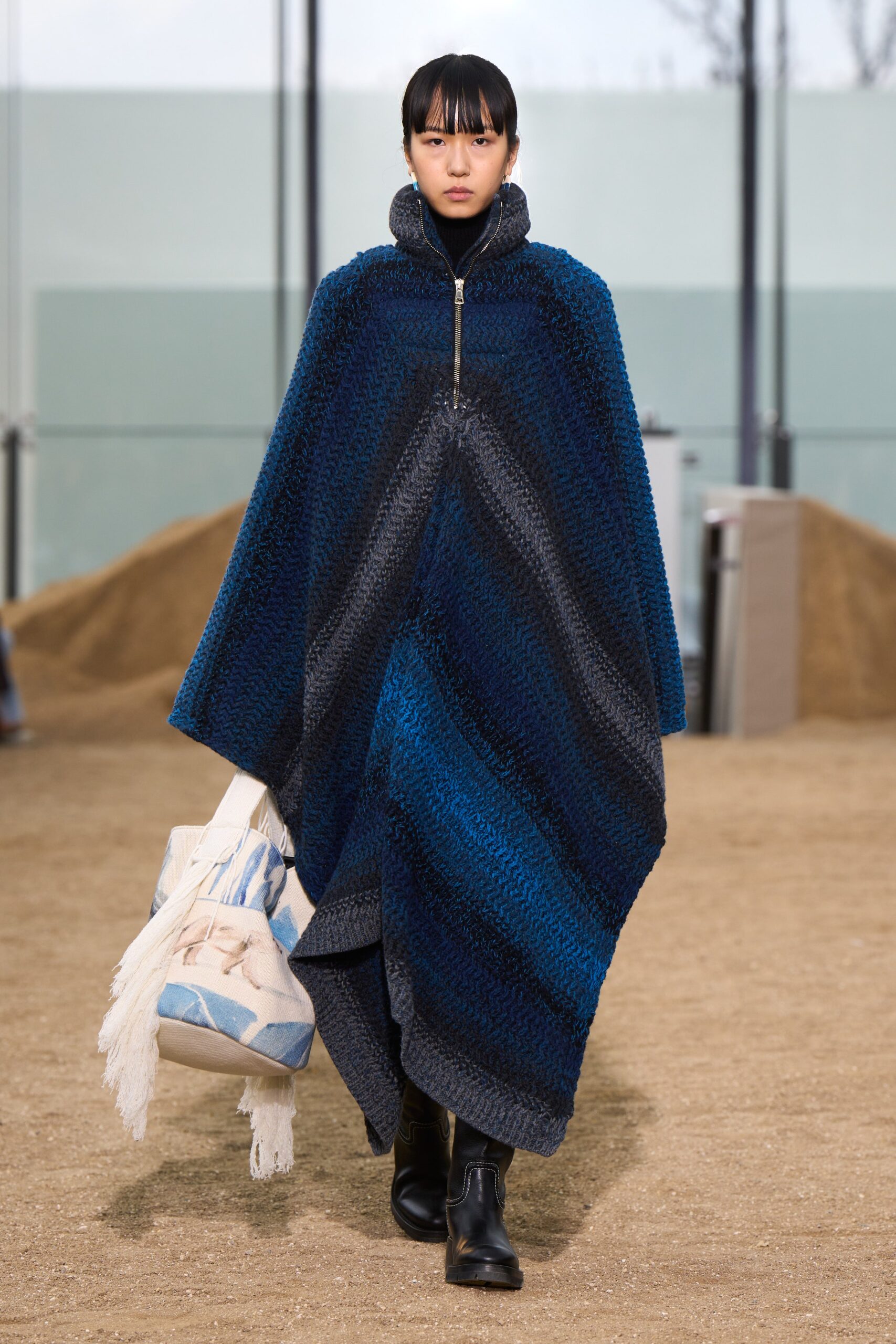 Chloé F/W 22 Look 127