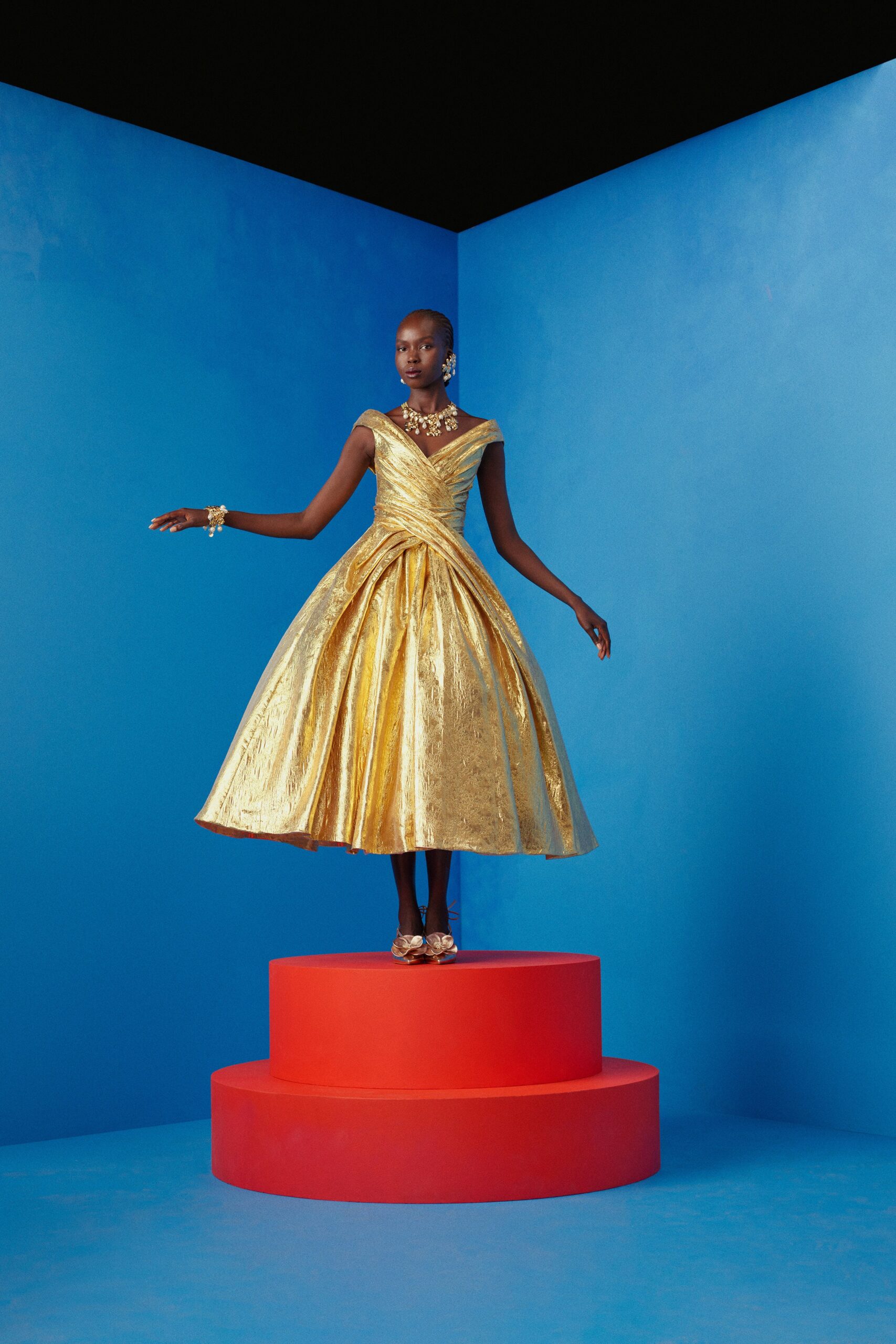 Carolina Herrera F/W 22 Look 135