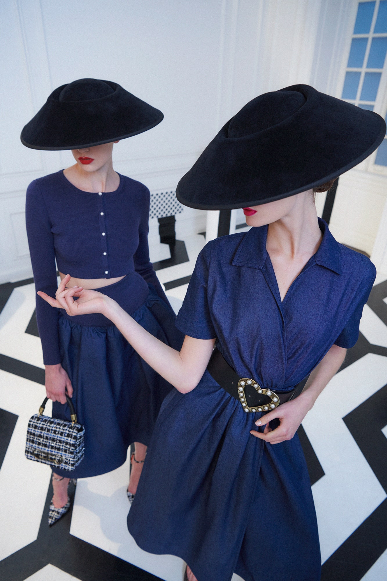 Carolina Herrera F/W 23 Look 130