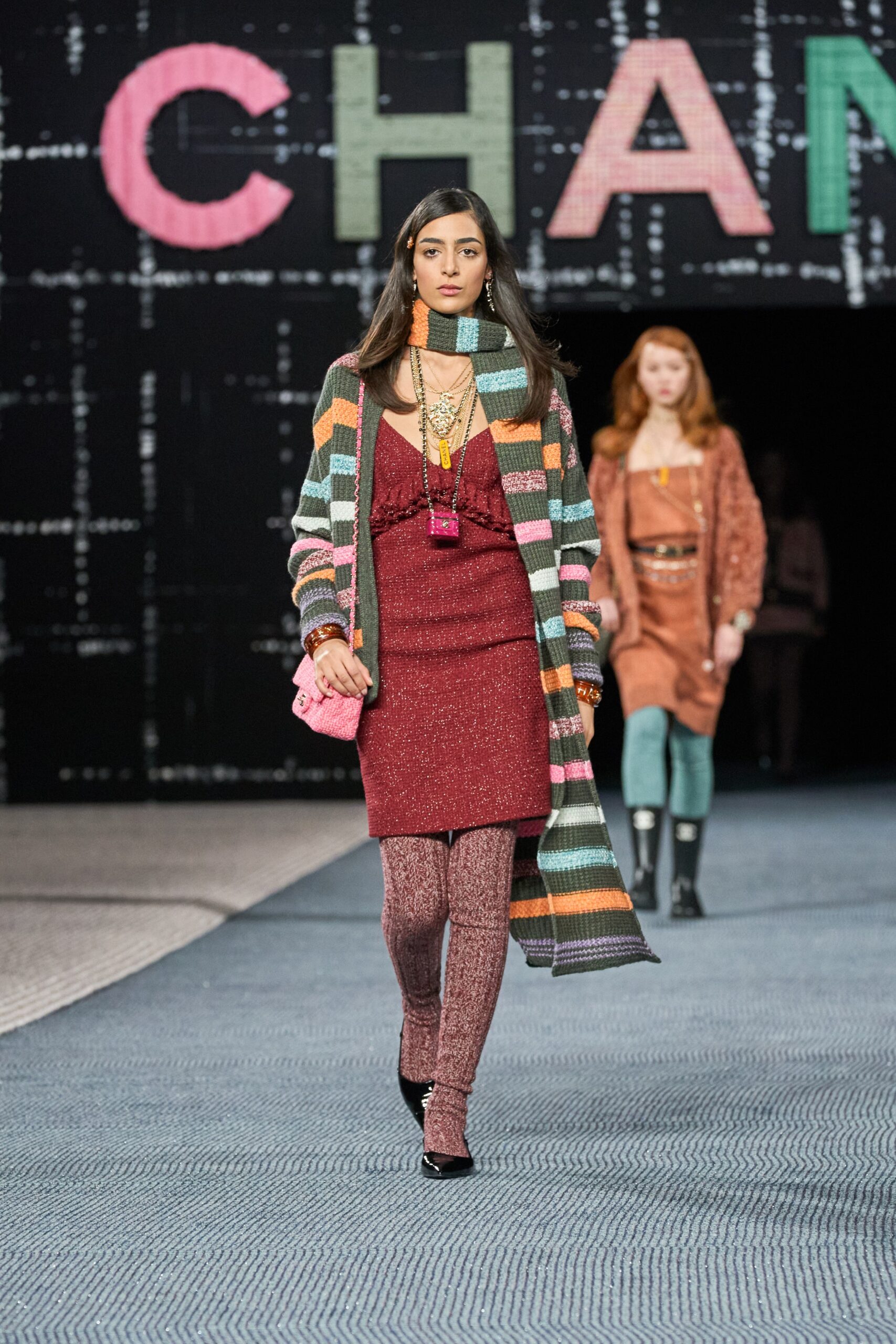 Chanel F/W 22 Look 132