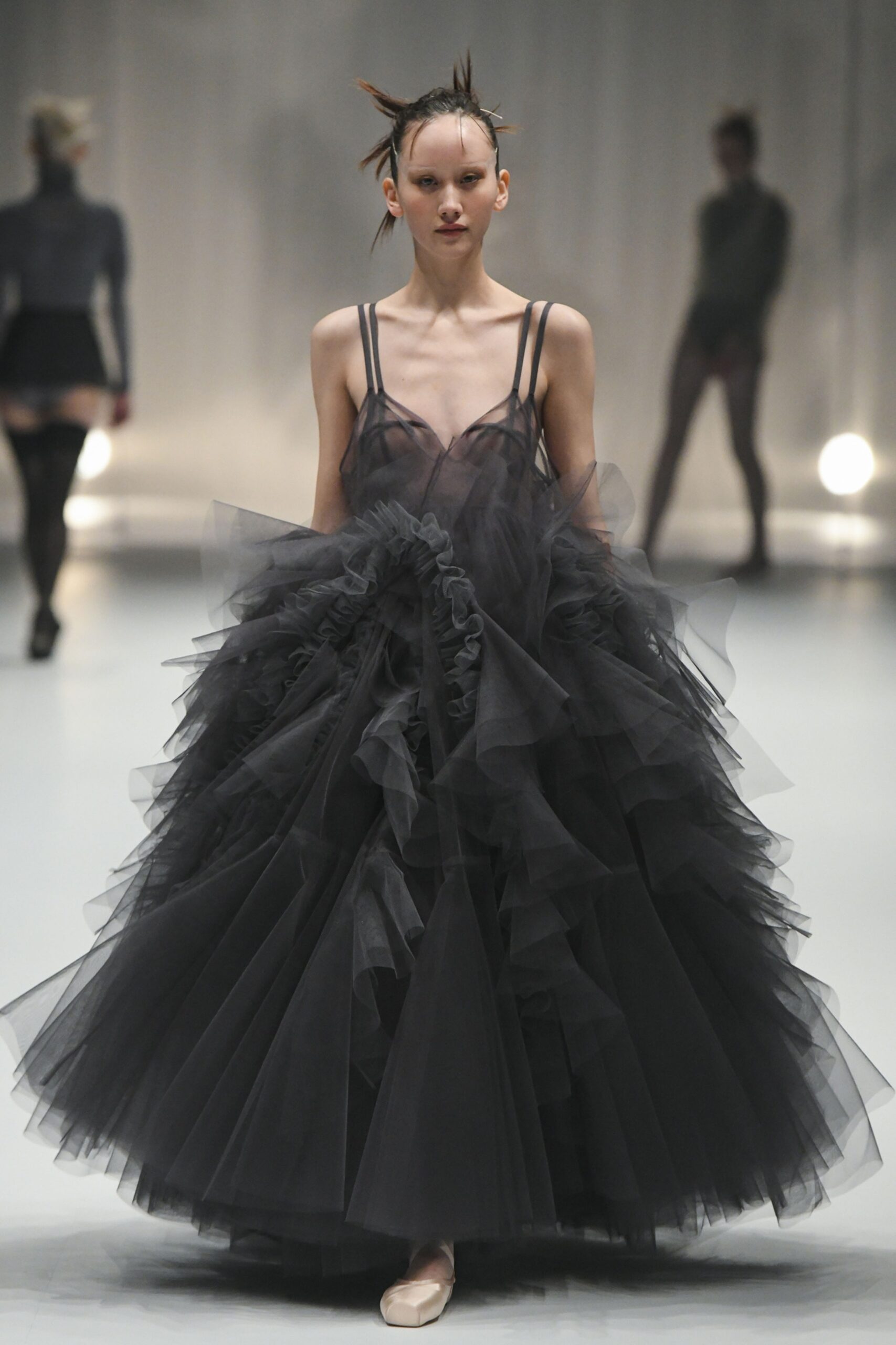 Chika Kisada Tokyo F/W 23 Look 114