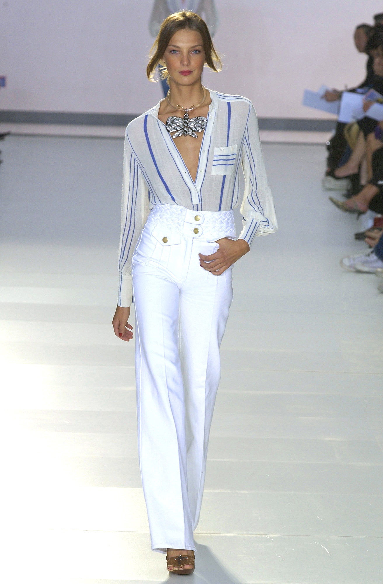 Chloé S/S 04 Look 1