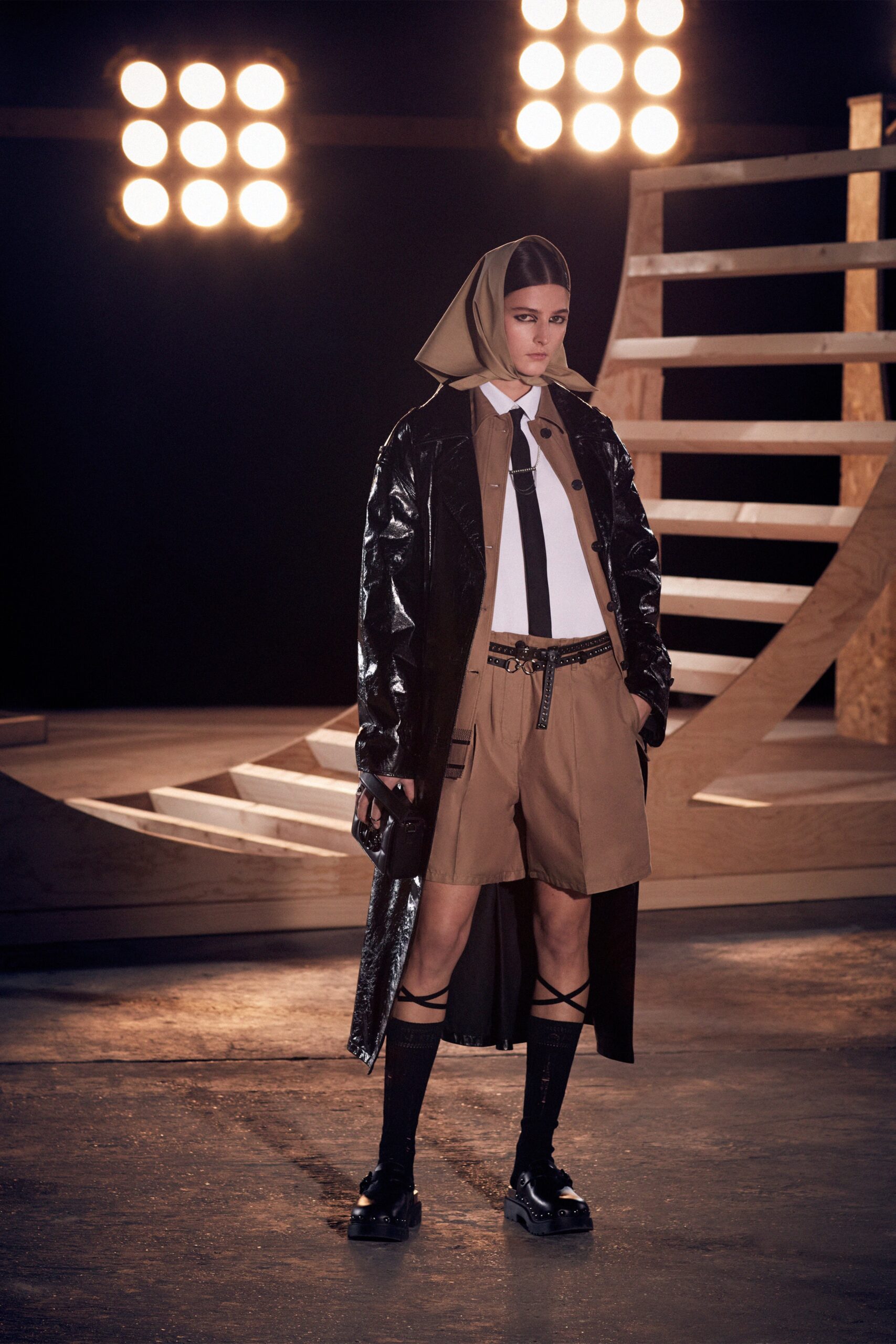 Christian Dior F/W 22 Look 151
