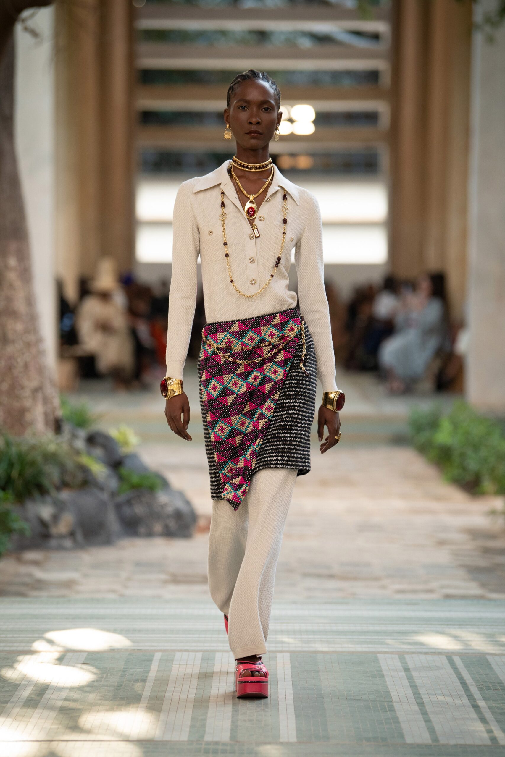 Chanel F/W 23 Look 141