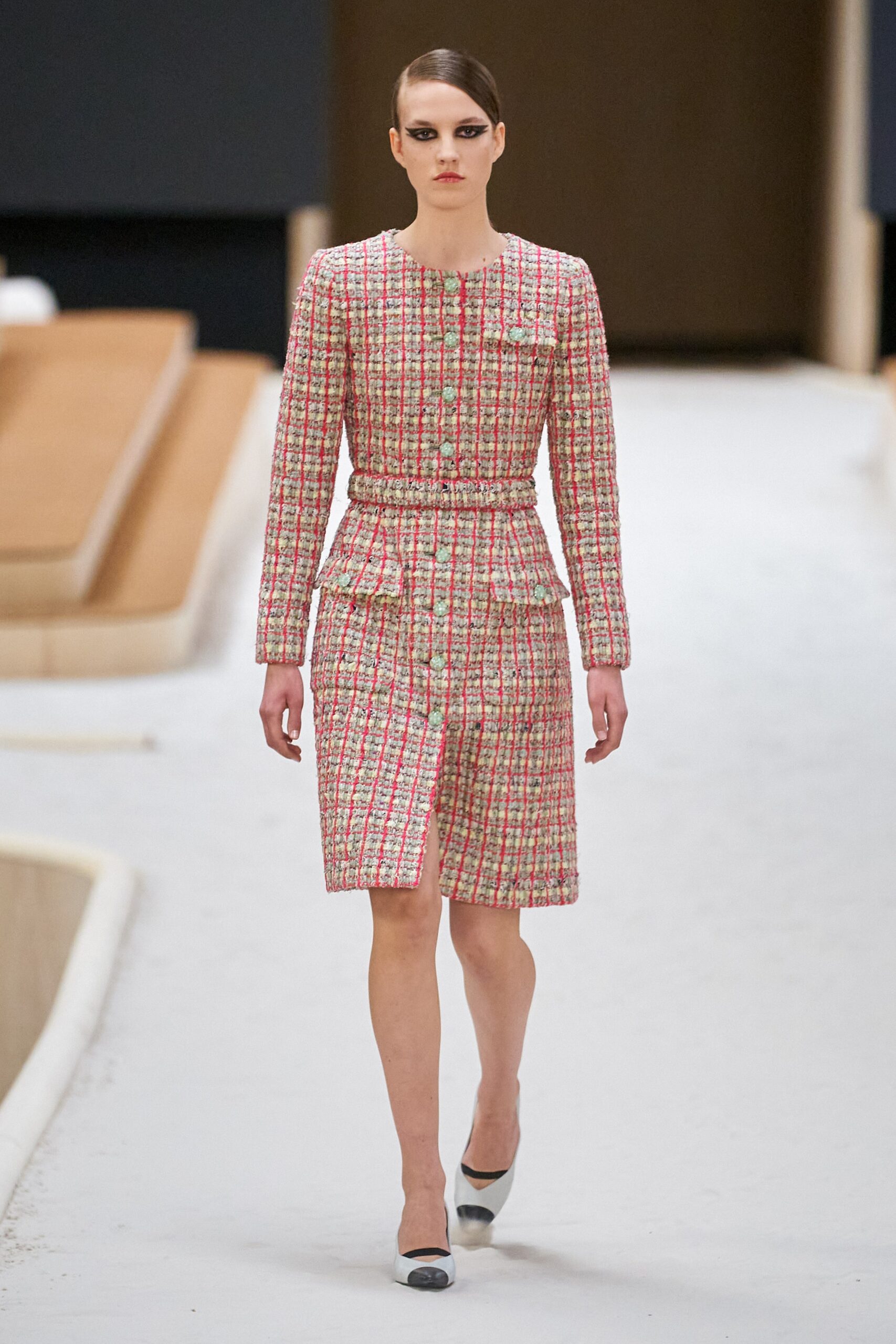 Chanel S/S 22 Couture Look 129