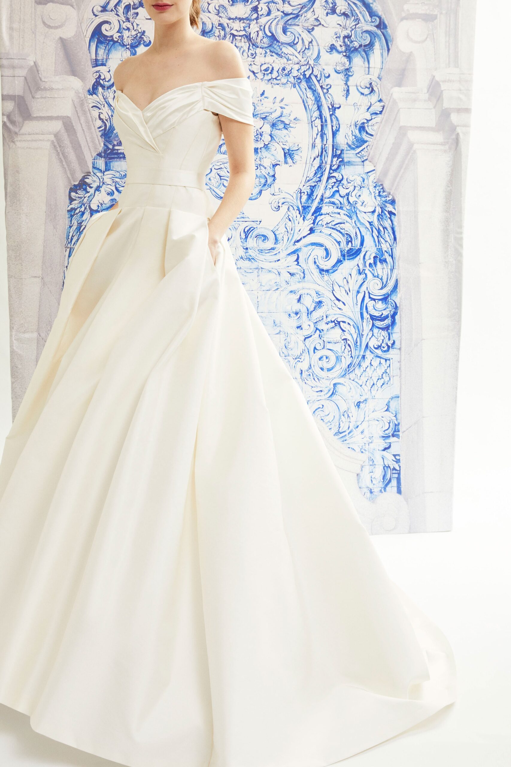 Carolina Herrera F/W 19 Bridal Look 179