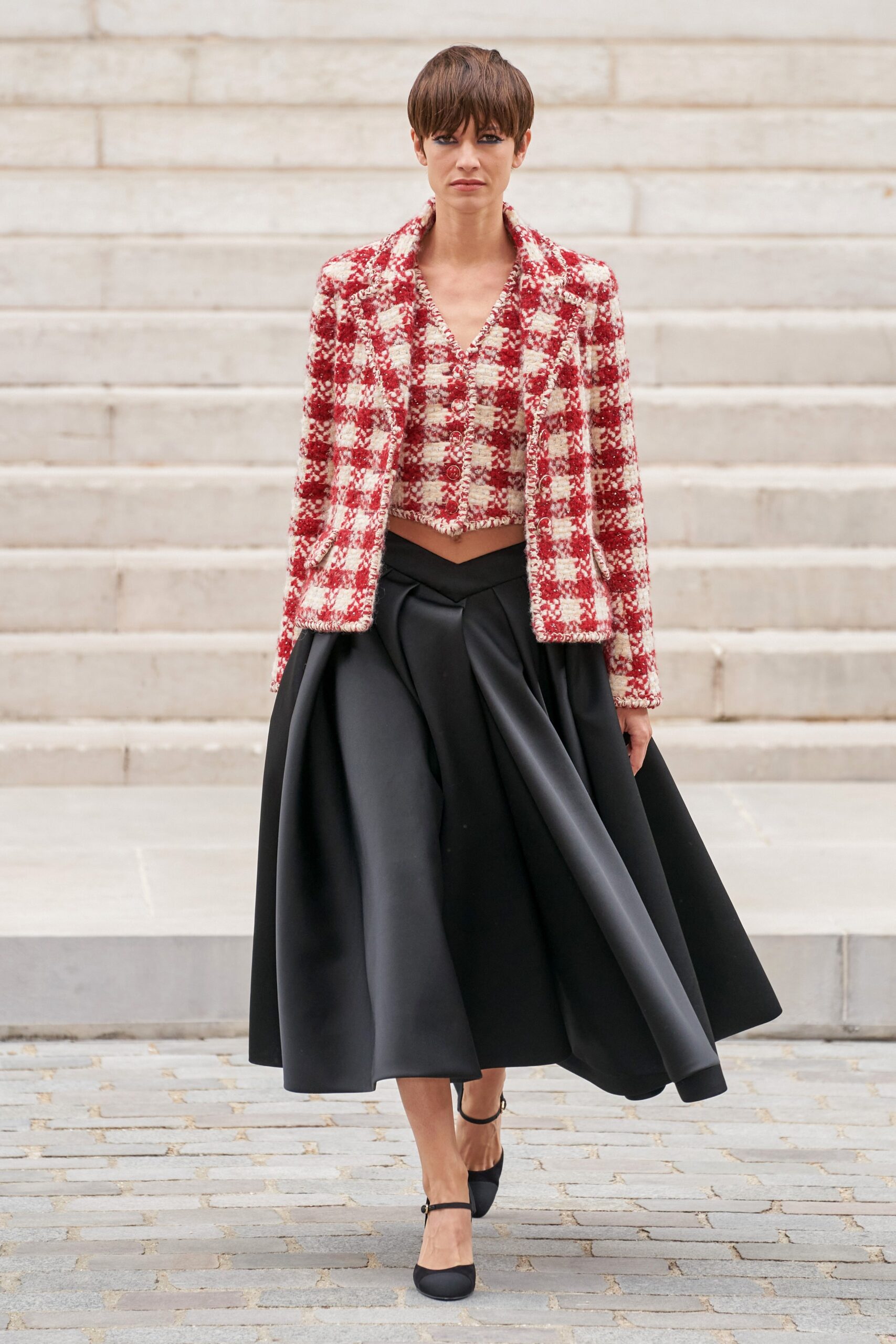 Chanel F/W 21 Couture Look 147