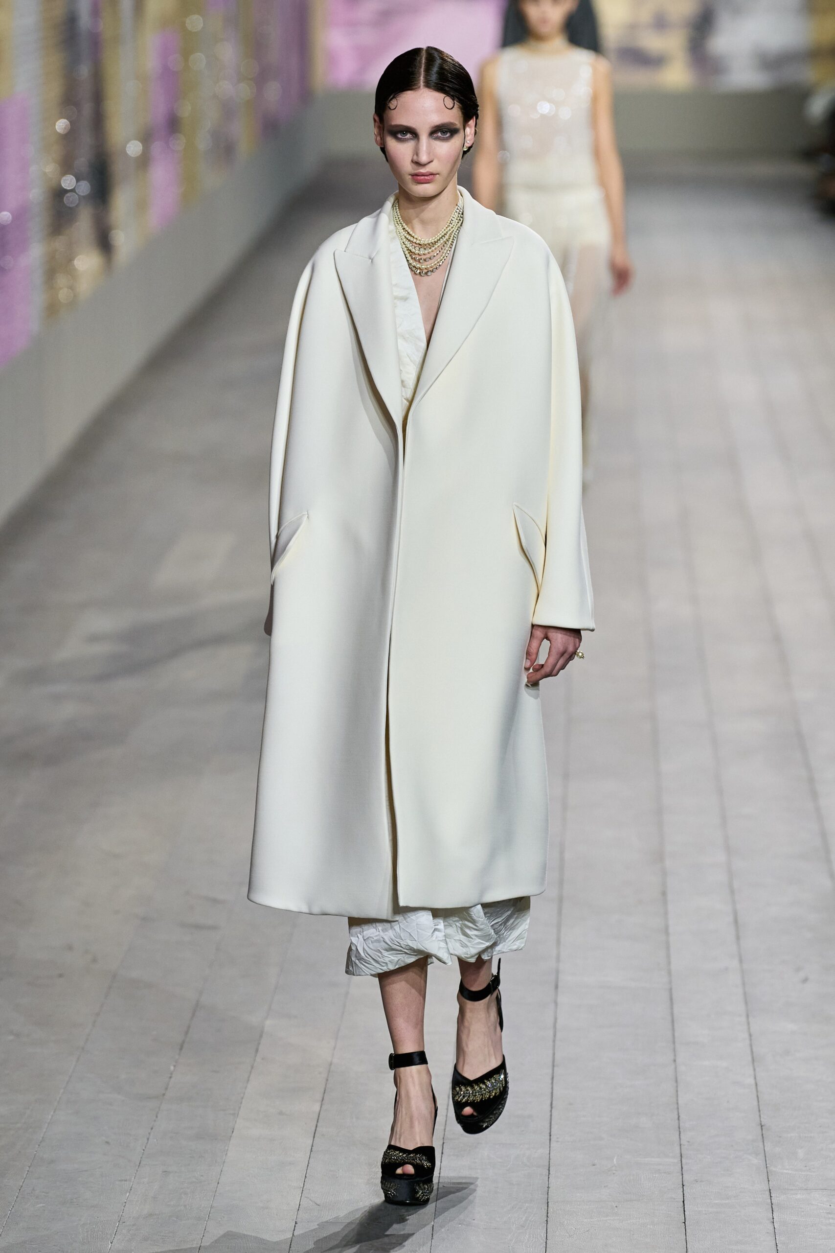 Christian Dior S/S 23 Couture Look 121