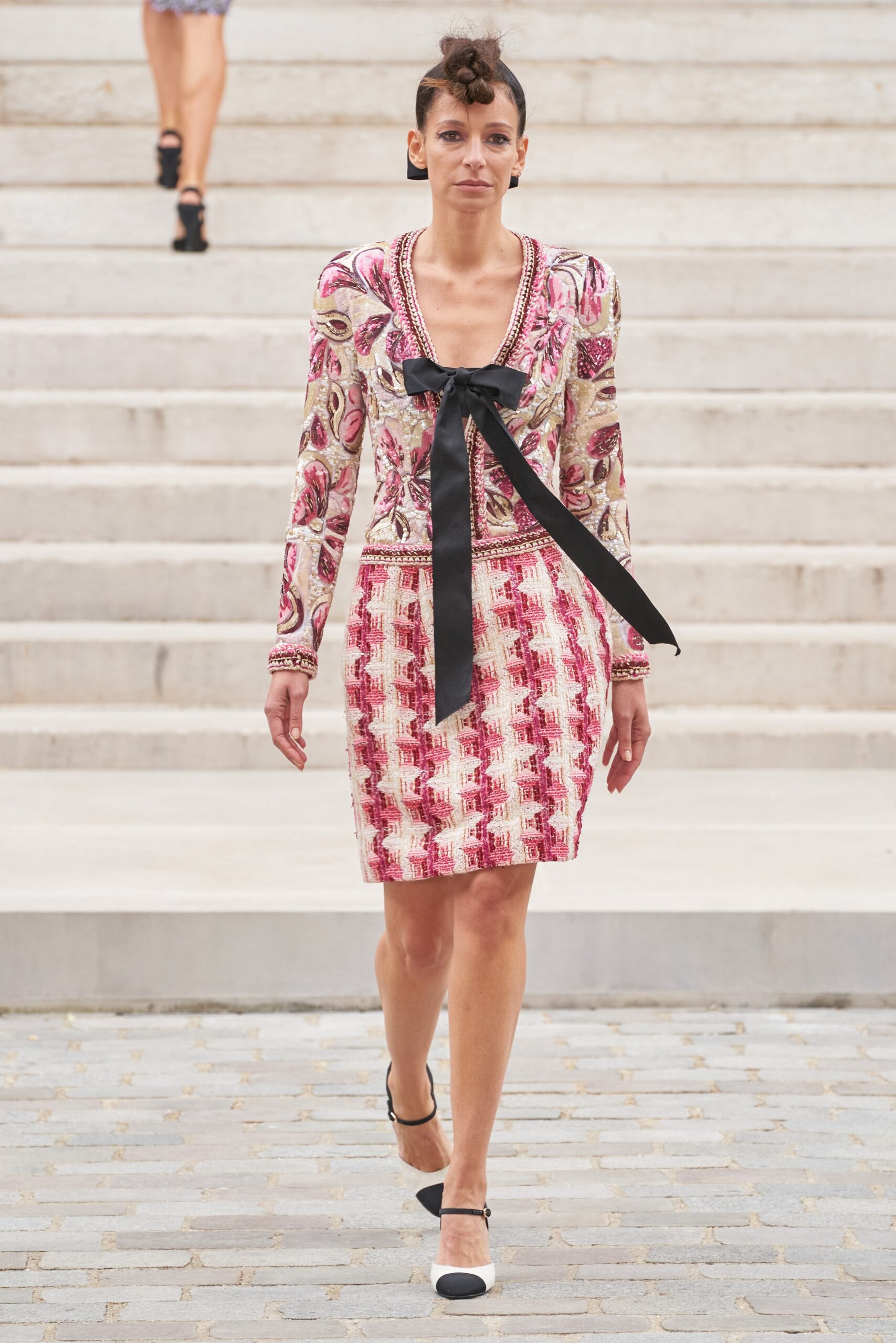 Chanel F/W 21 Couture Look 153
