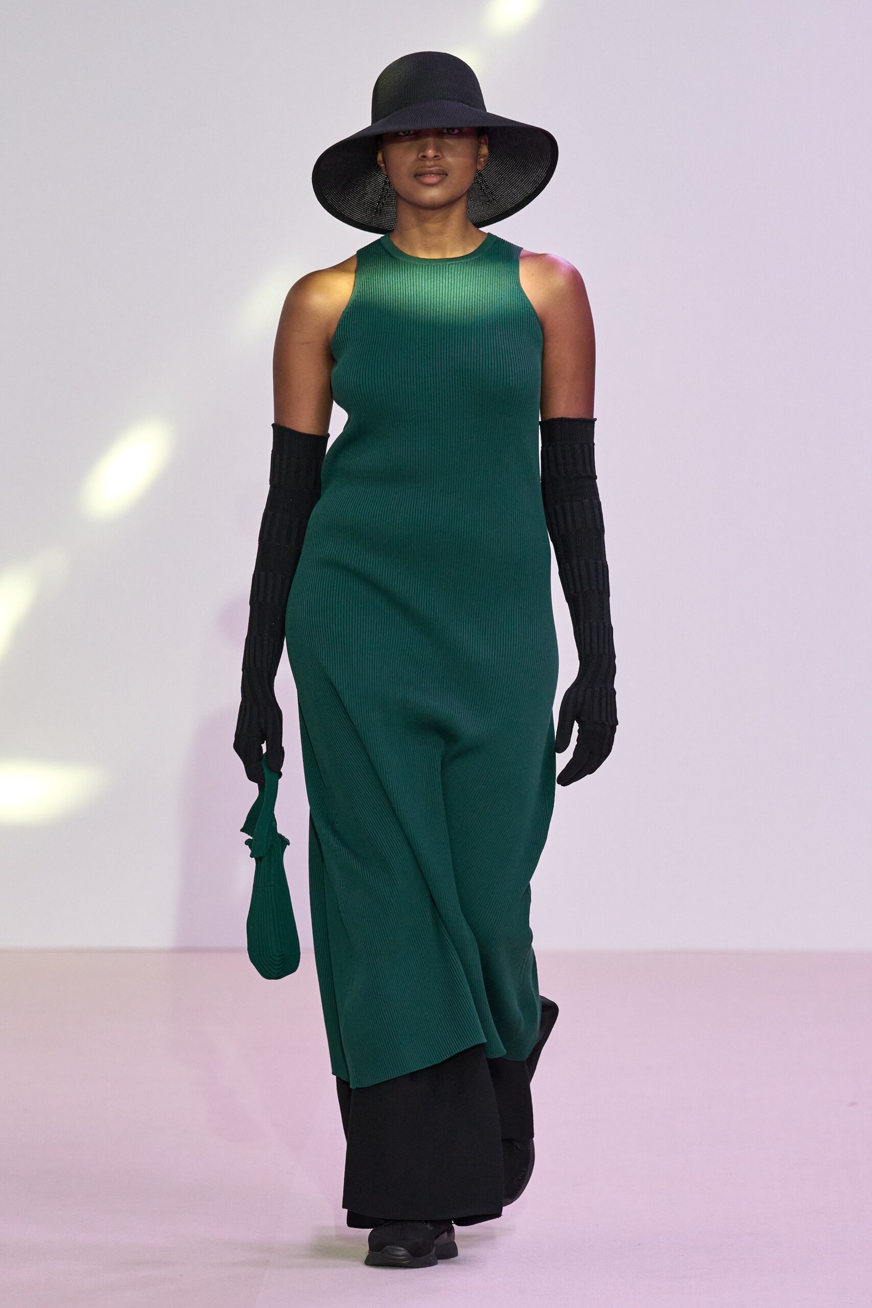 CFCL F/W 23 Look 179