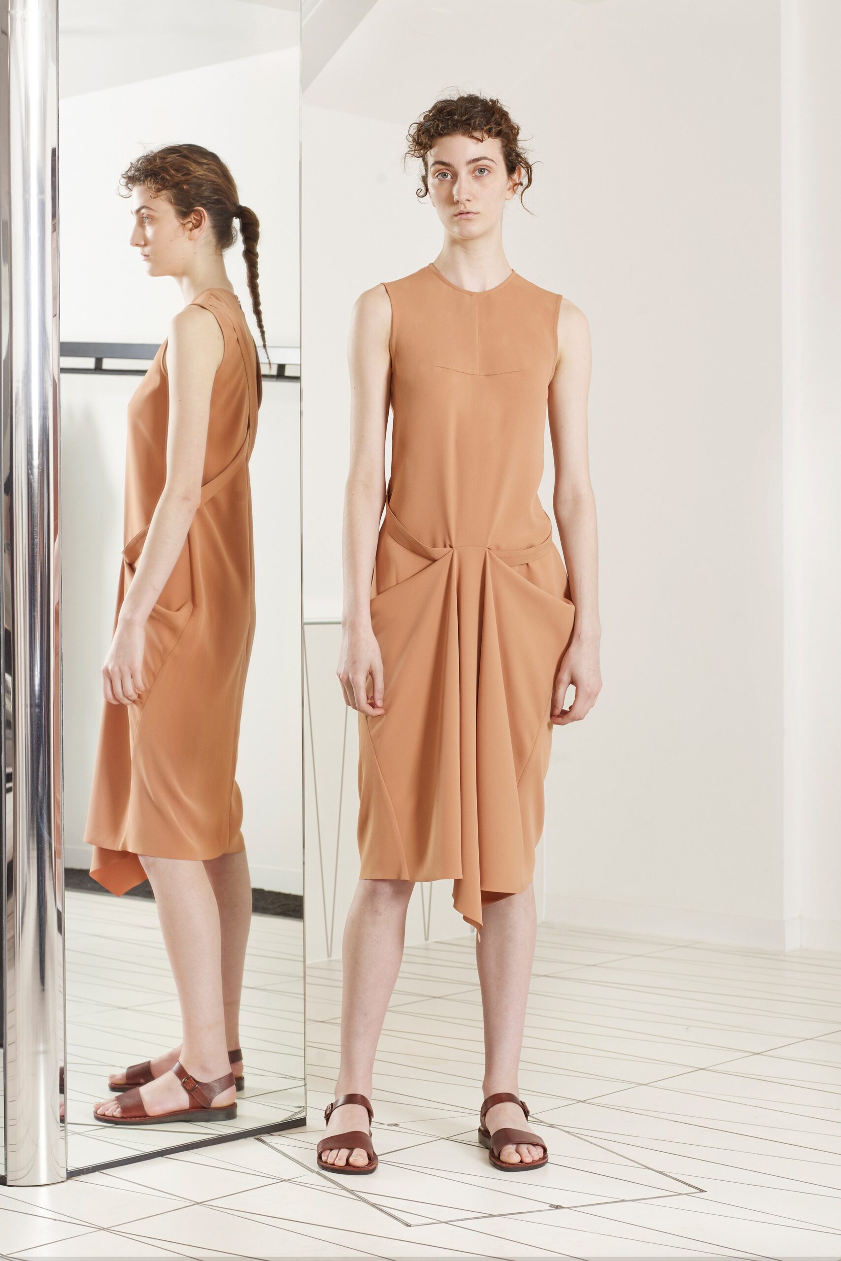 Chalayan Resort 19 Look 190