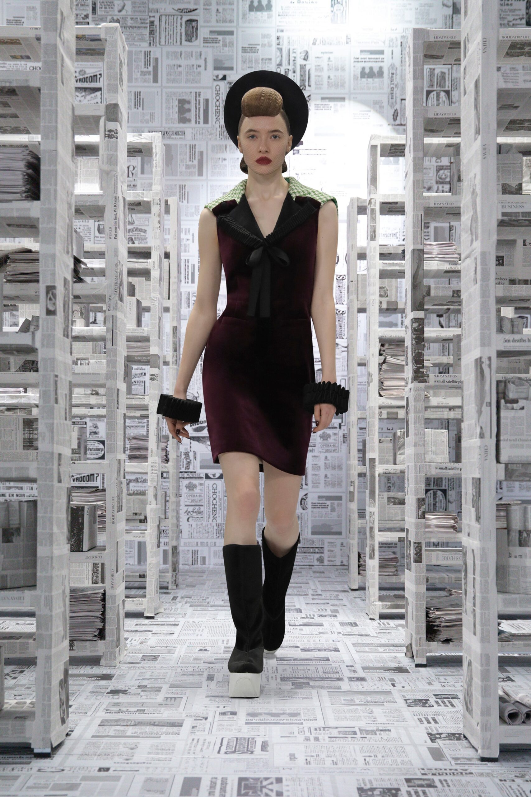 Chocheng F/W 22 Look 241