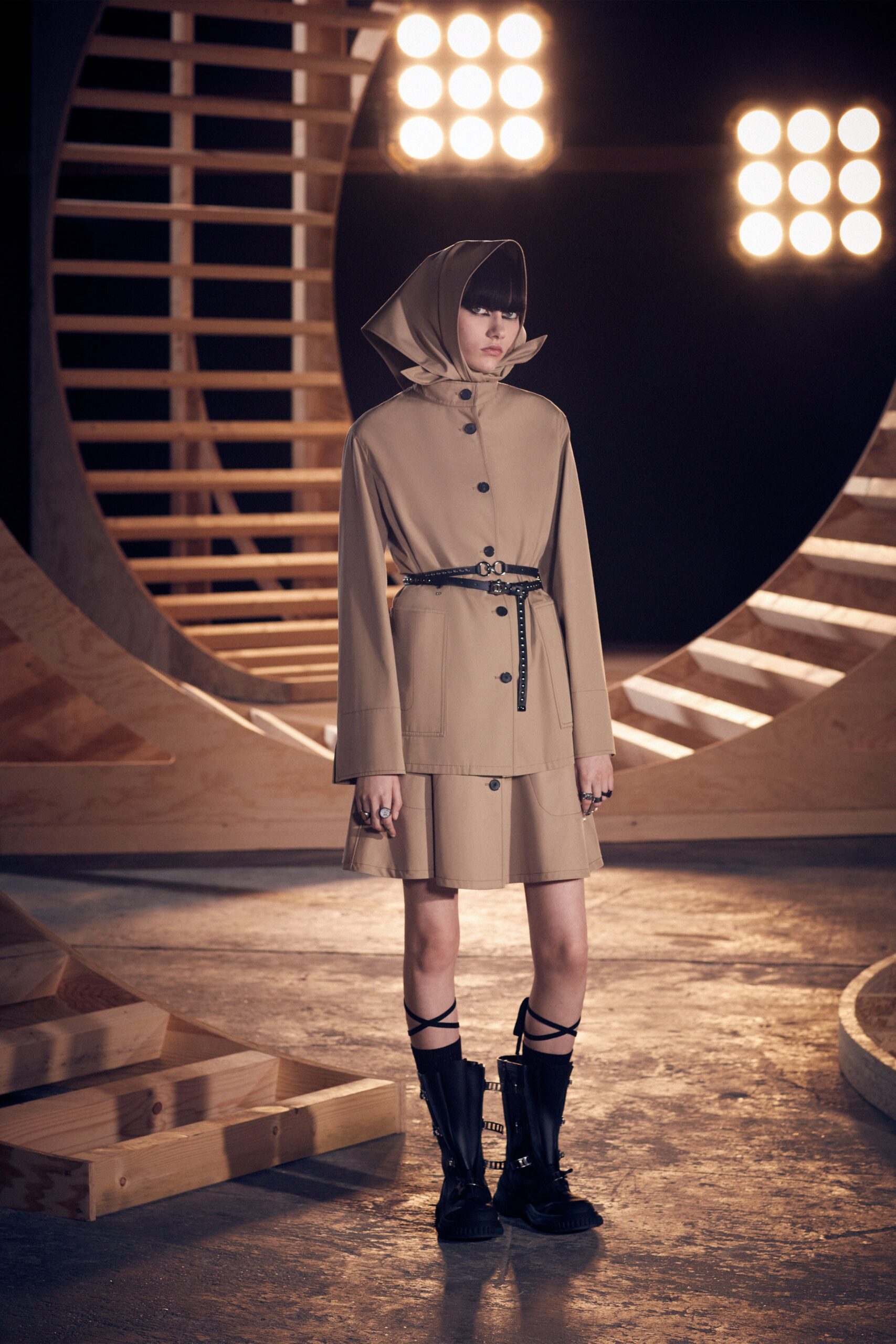 Christian Dior F/W 22 Look 198