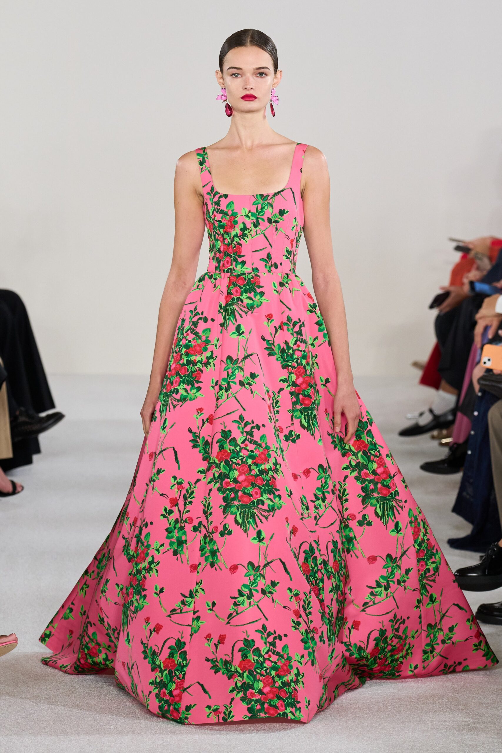 Carolina Herrera S/S 23 Look 136