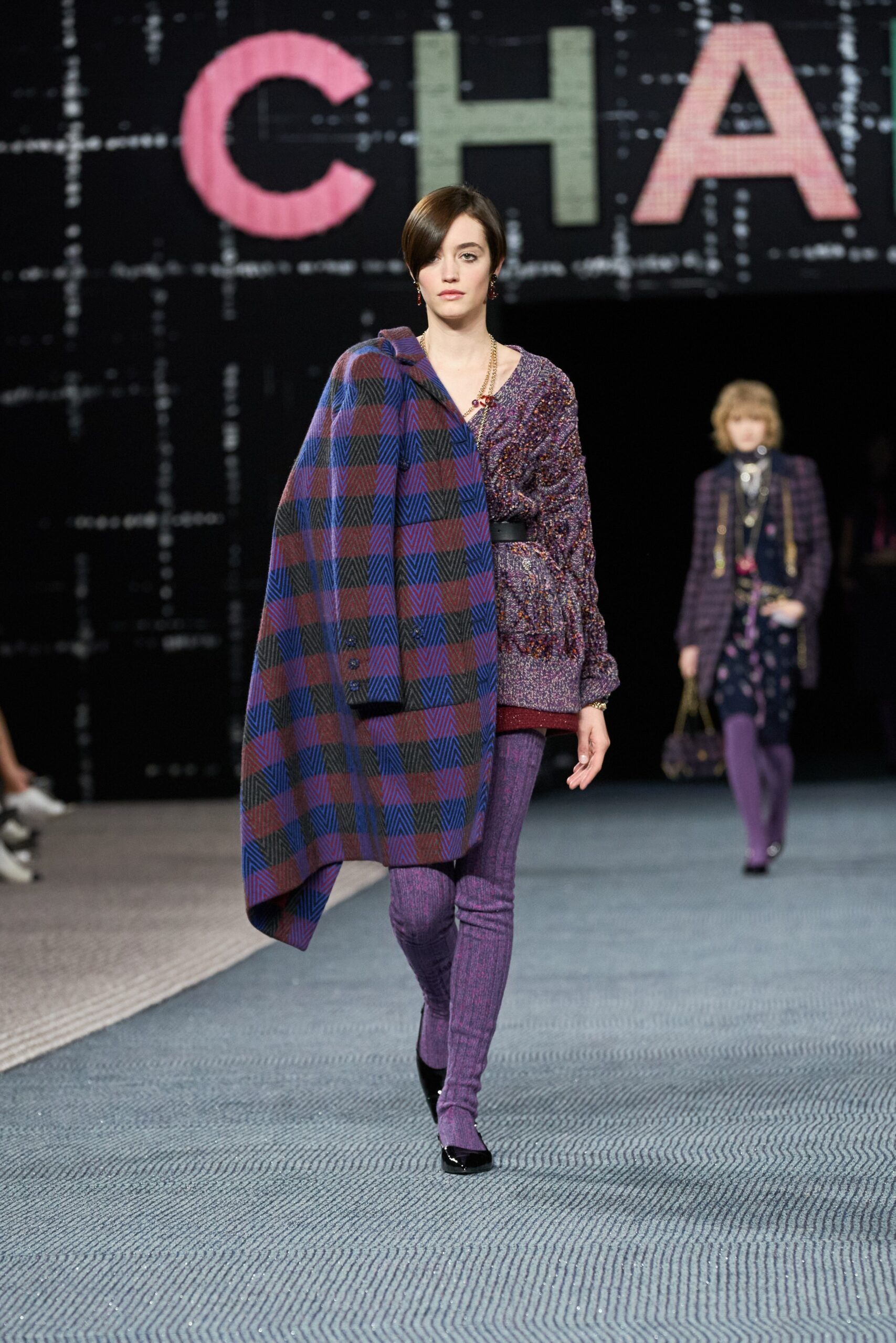 Chanel F/W 22 Look 191
