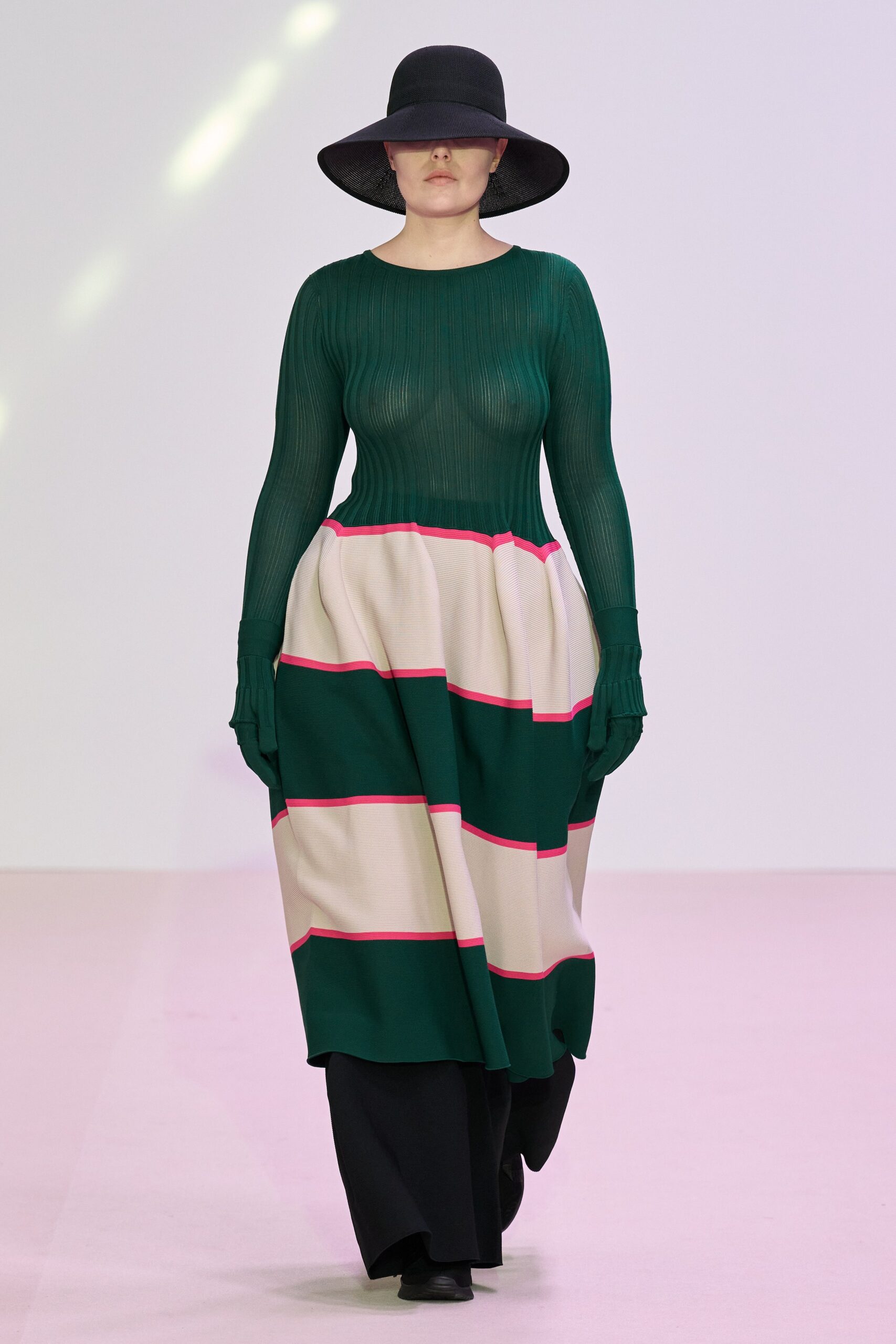 CFCL F/W 23 Look 206