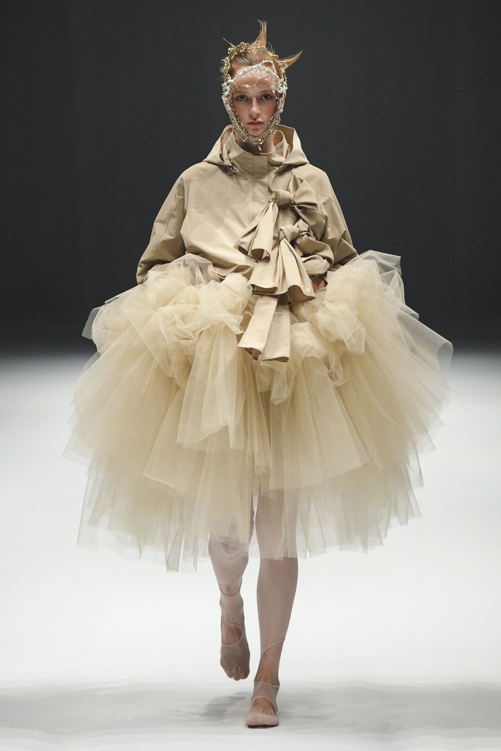 Chika Kisada Tokyo F/W 23 Look 197