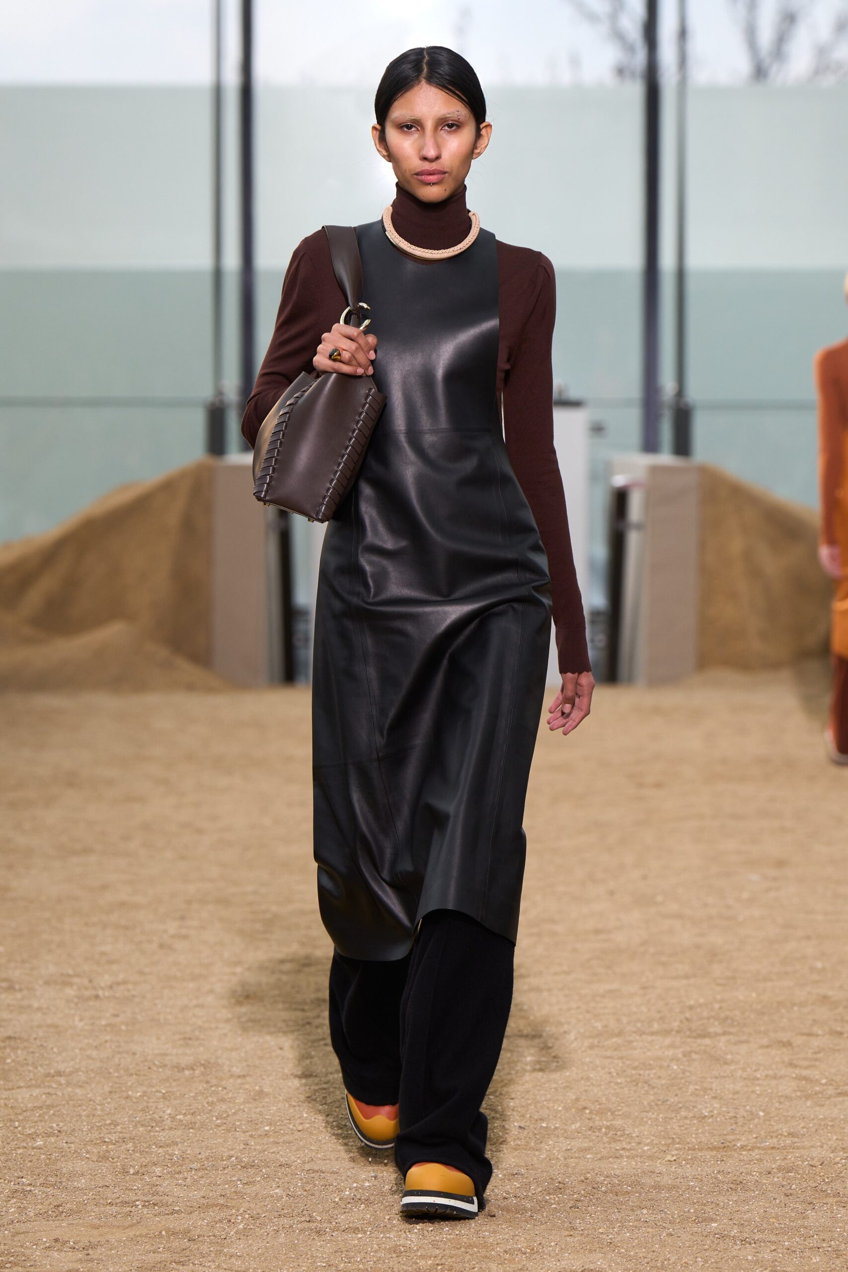 Chloé F/W 22 Look 228