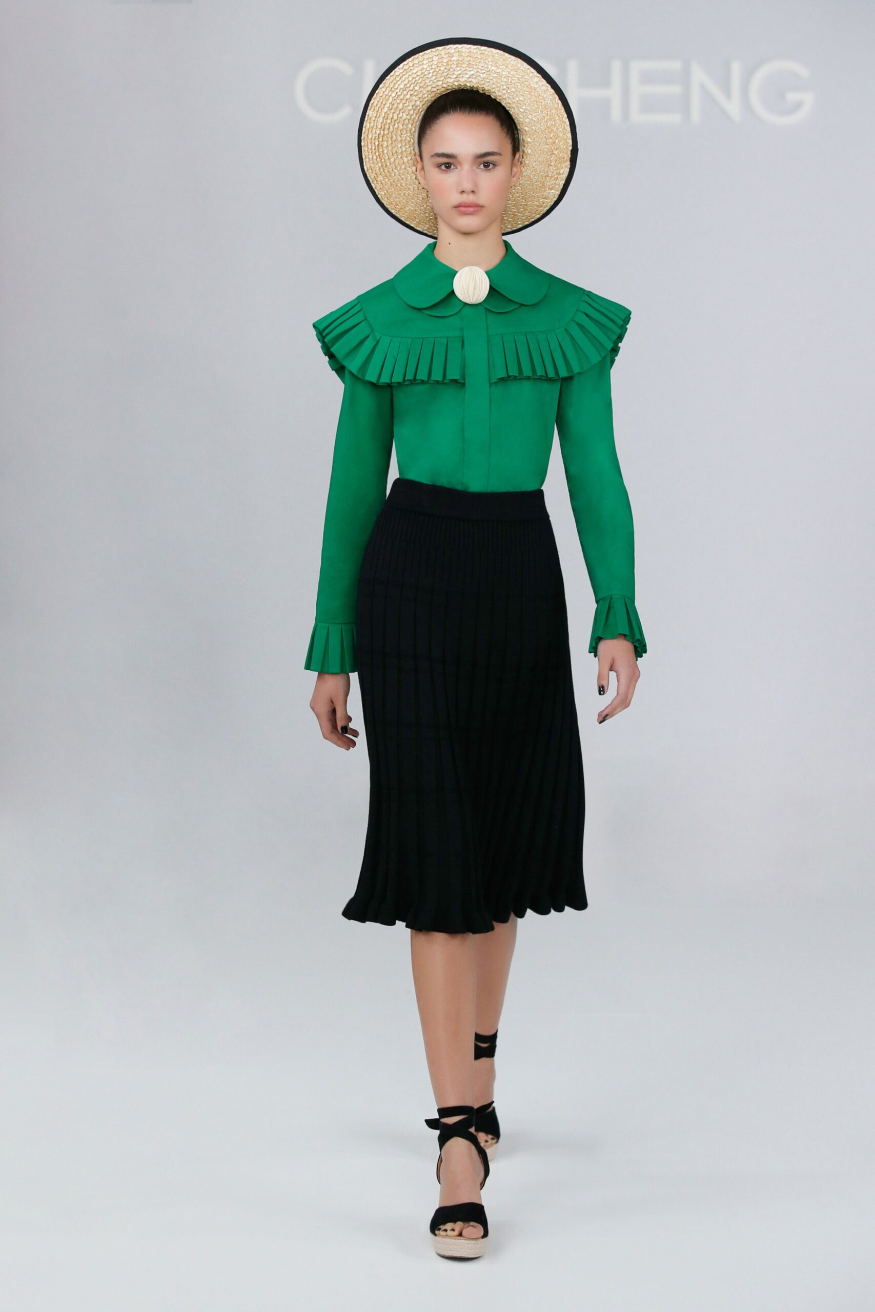 Chocheng S/S 21 Look 253
