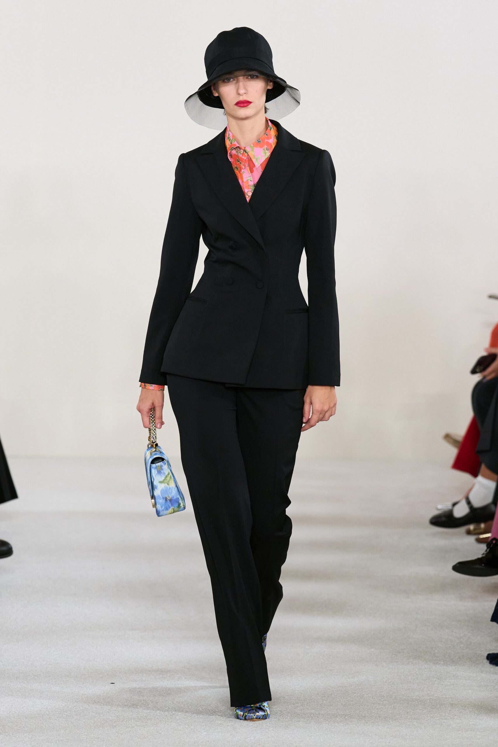 Carolina Herrera S/S 23 Look 160