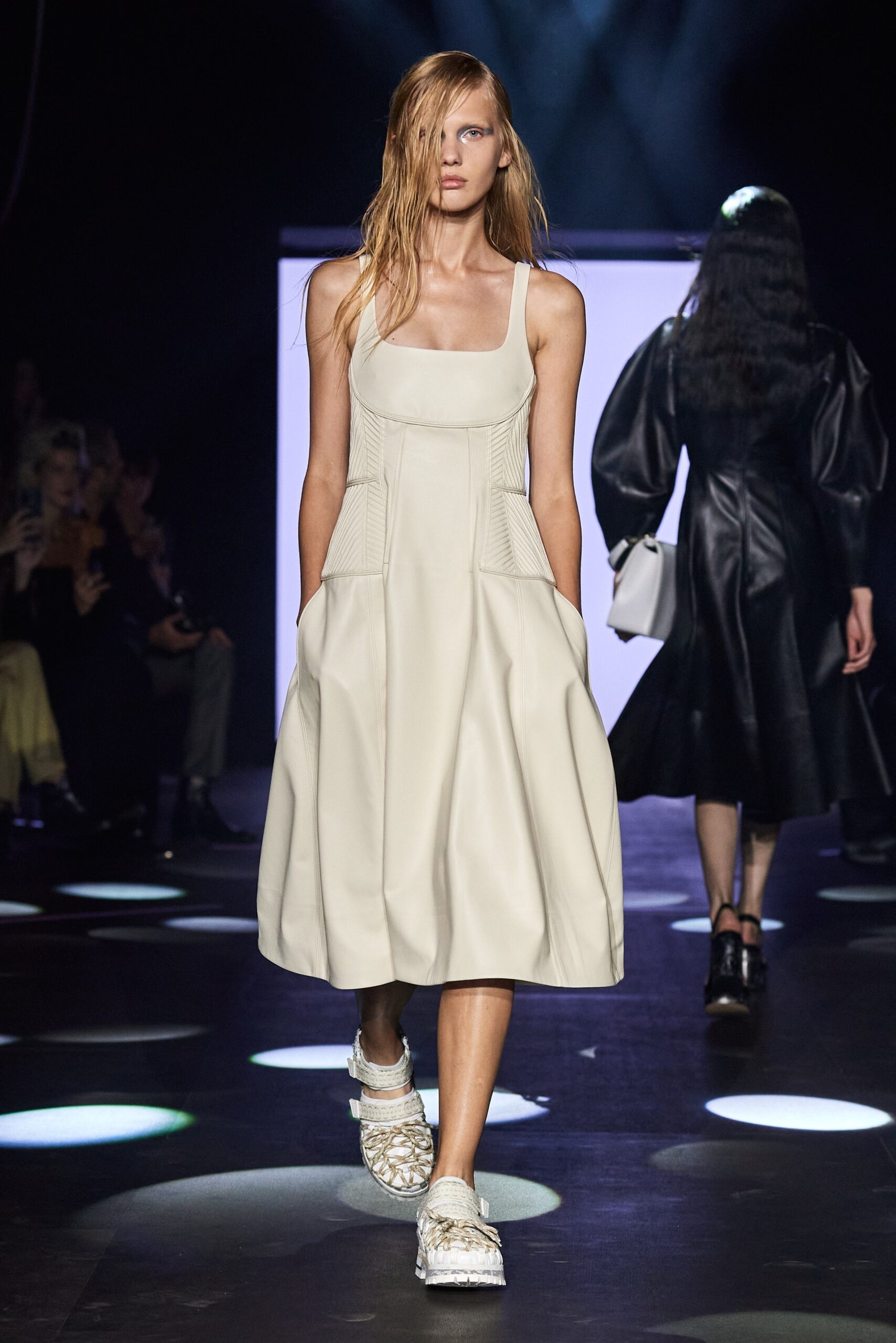 Chloé S/S 23 Look 258