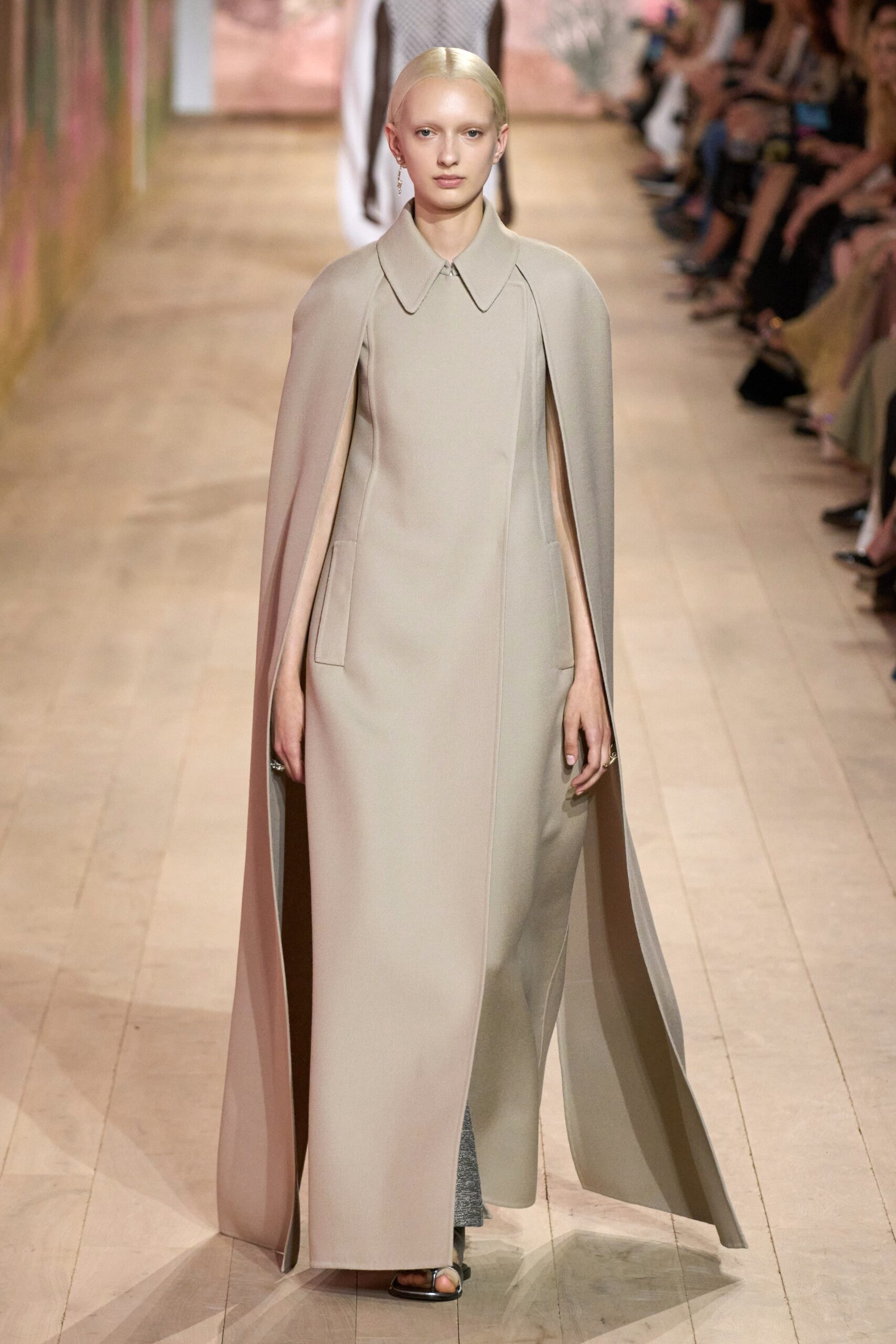 Christian Dior F/W 23 Couture Look 238