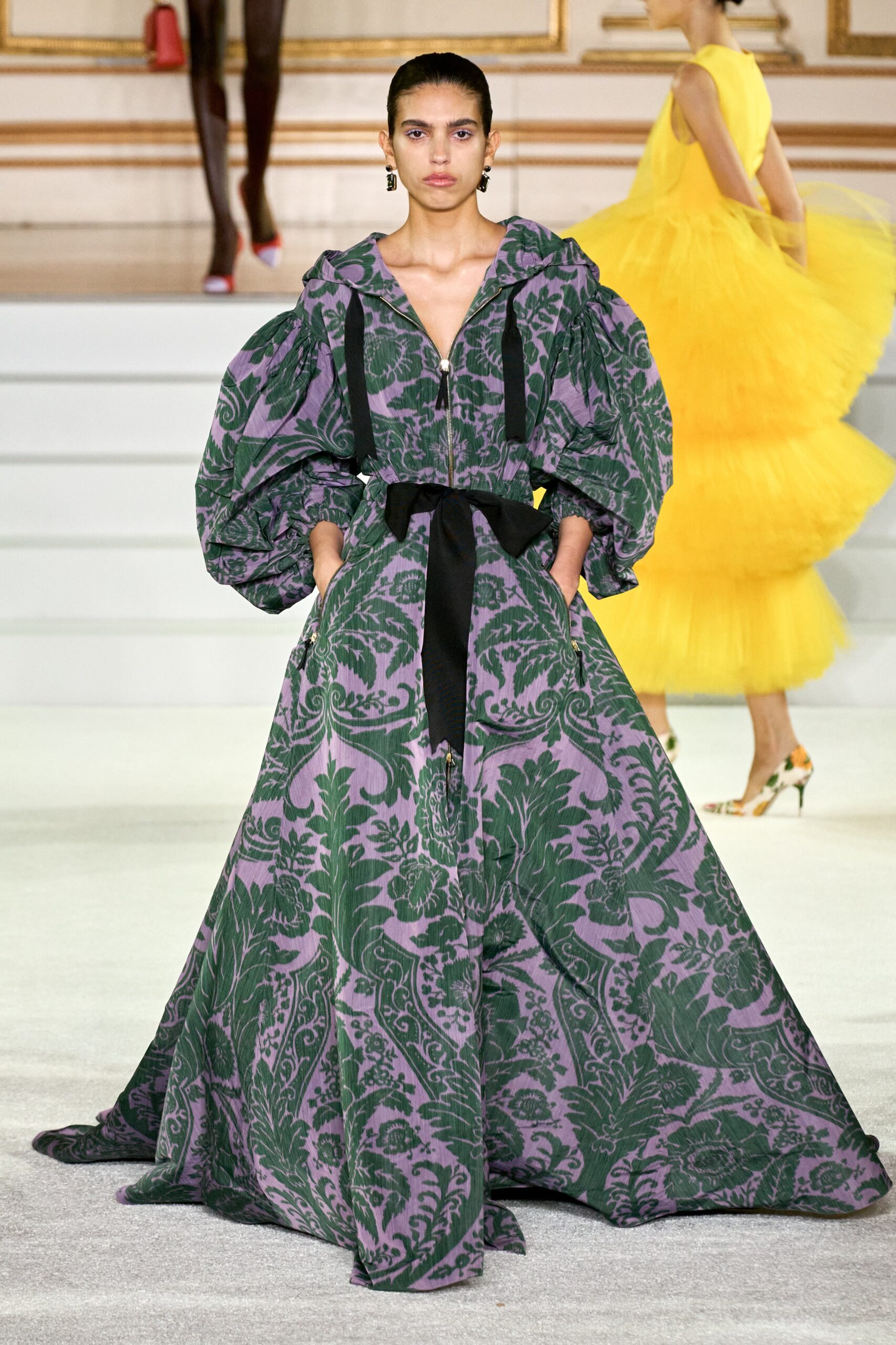 Carolina Herrera F/W 23 Look 201