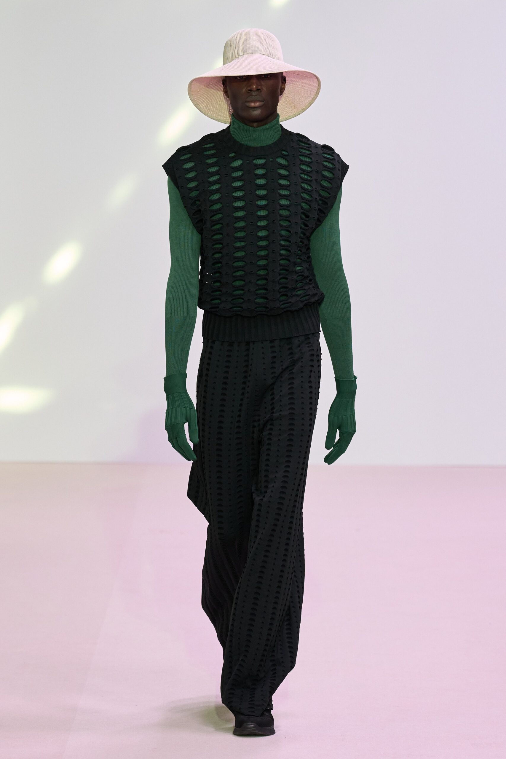 CFCL F/W 23 Look 256