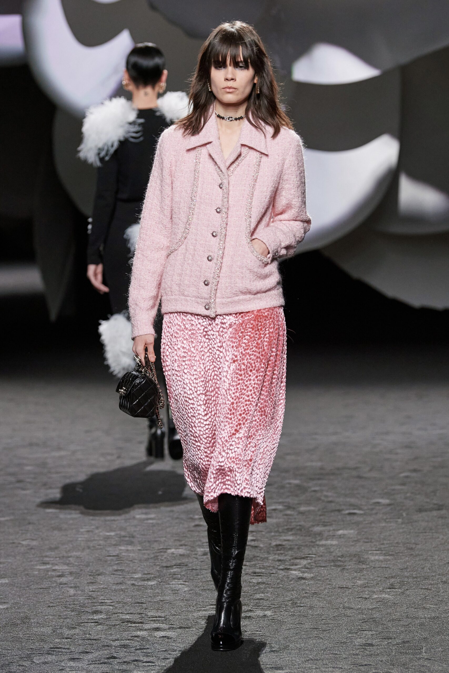 Chanel F/W 23 Look 236
