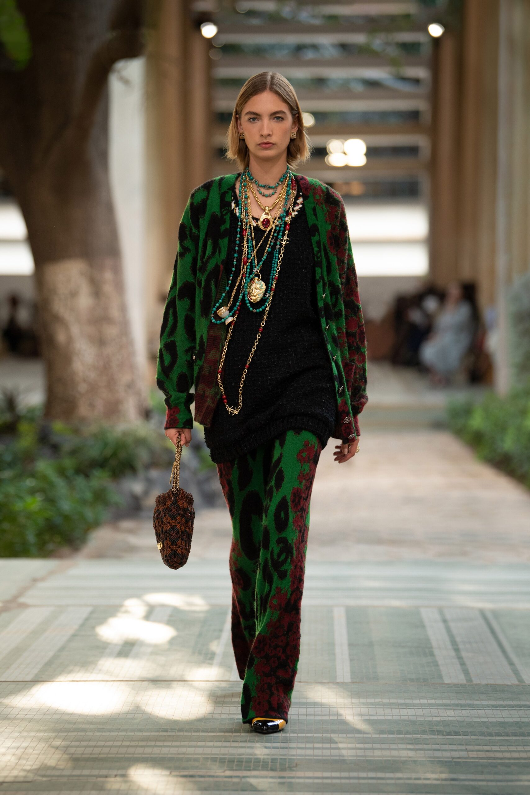 Chanel F/W 23 Look 251
