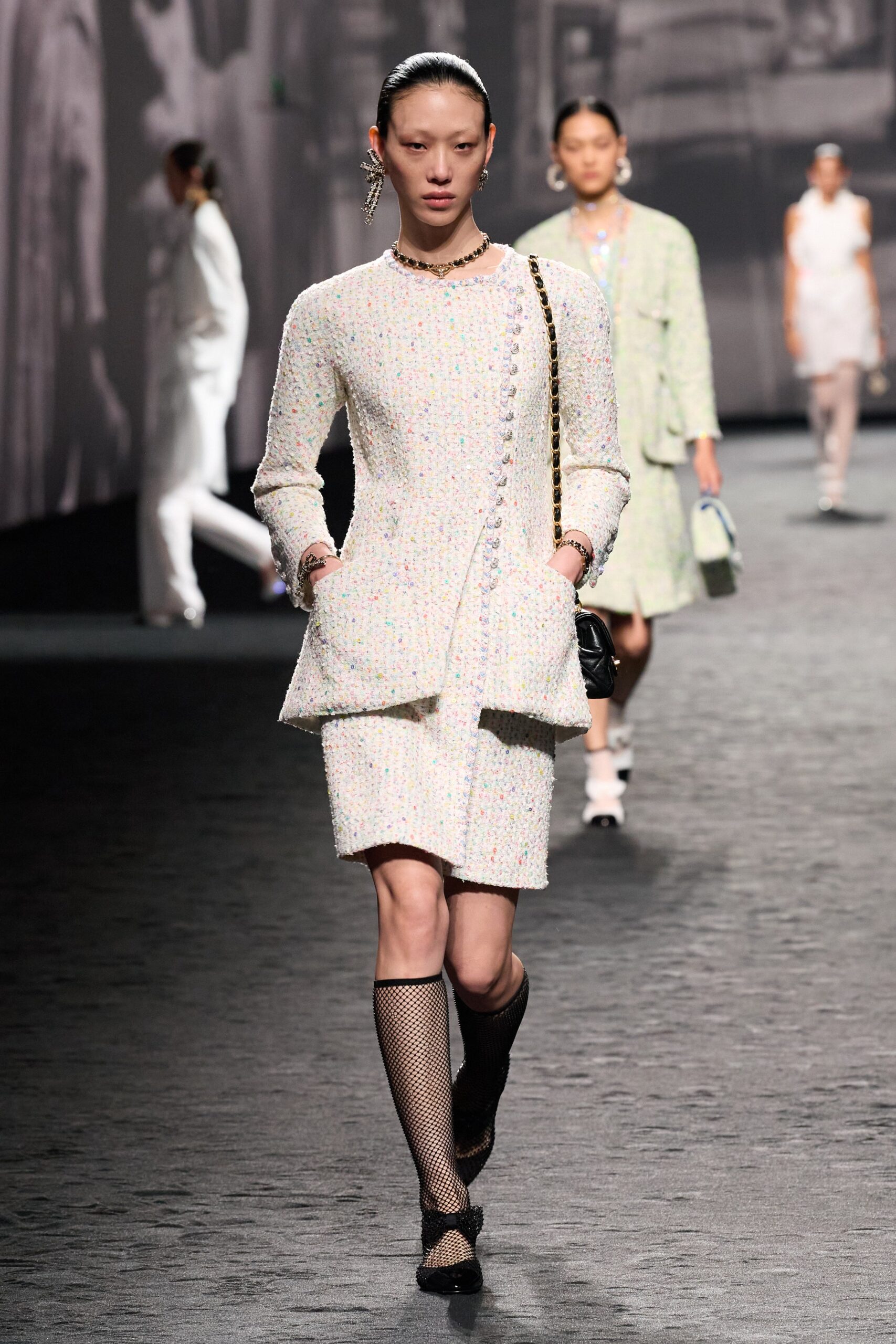Chanel S/S 23 Look 245