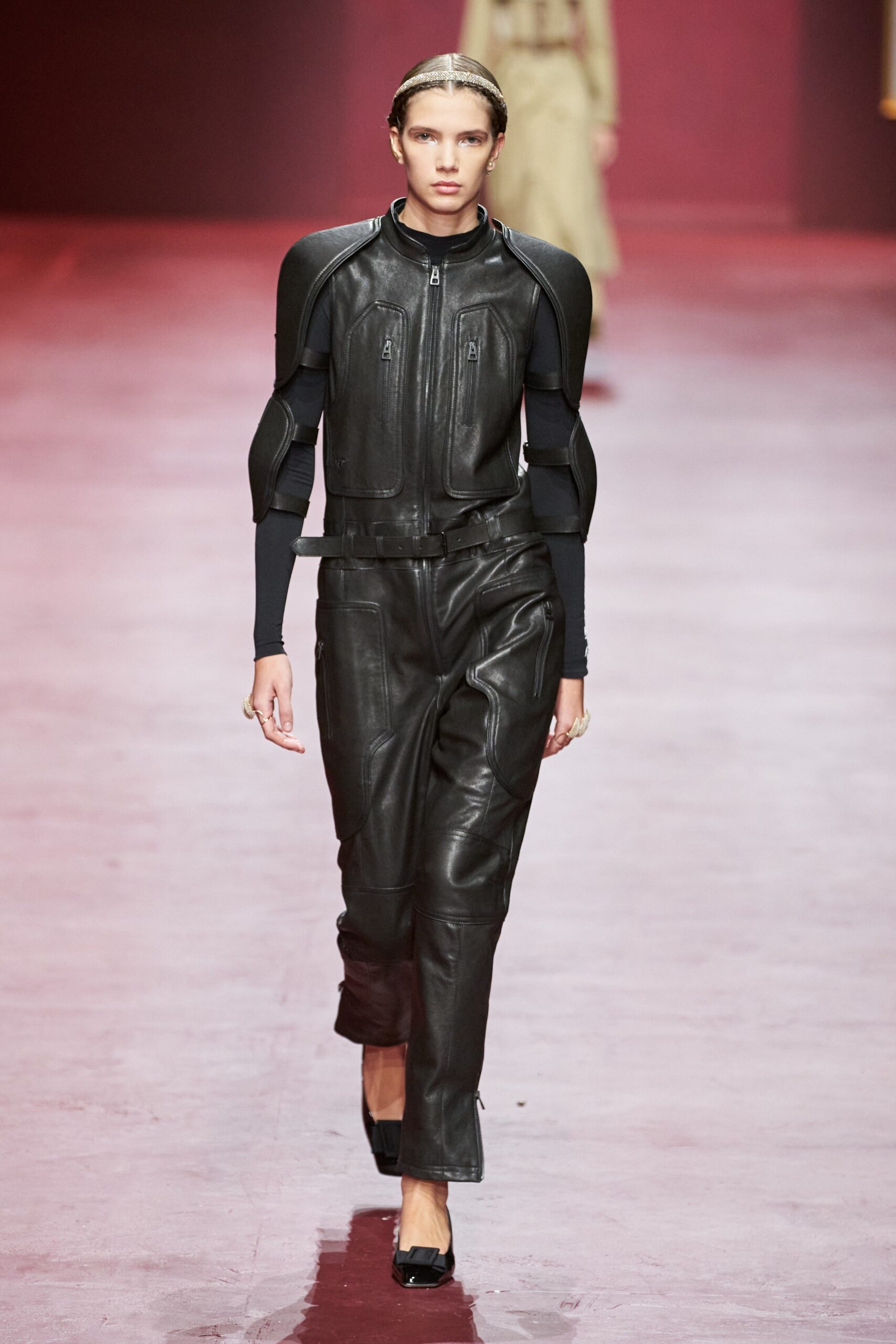 Christian Dior F/W 22 Look 237