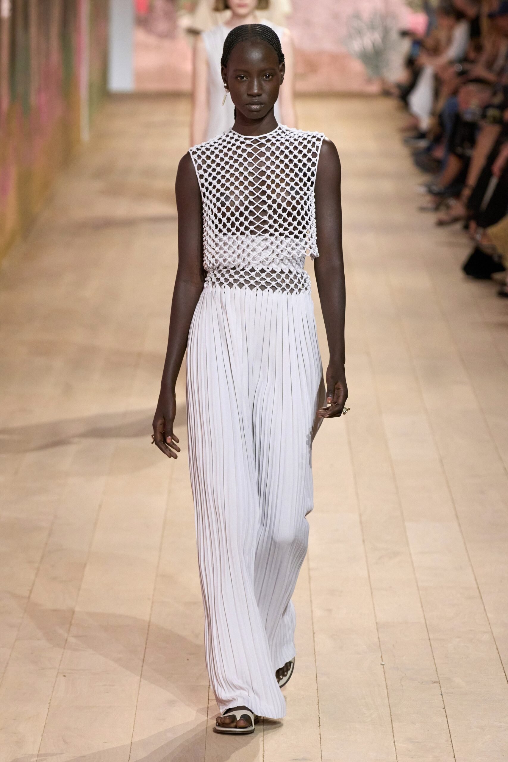 Christian Dior F/W 23 Couture Look 258