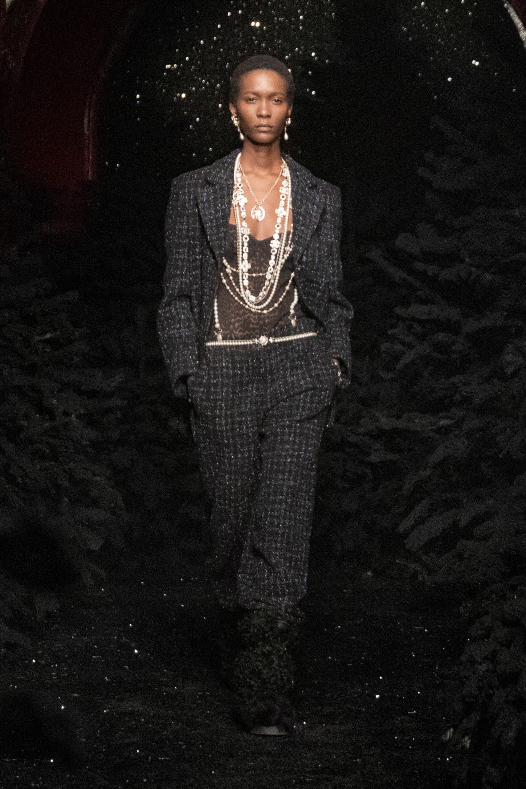 Chanel F/W 21 Look 270