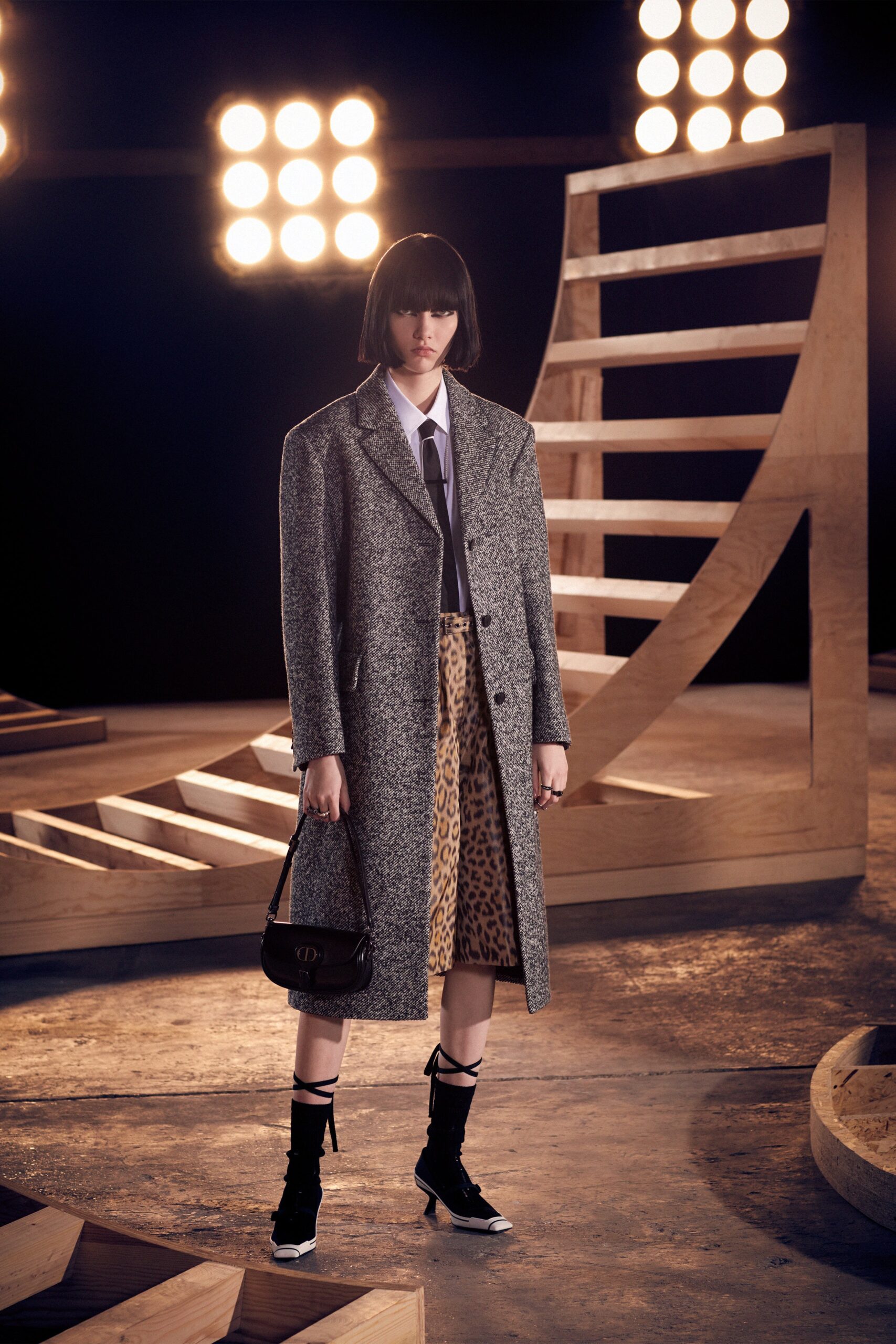 Christian Dior F/W 22 Look 275
