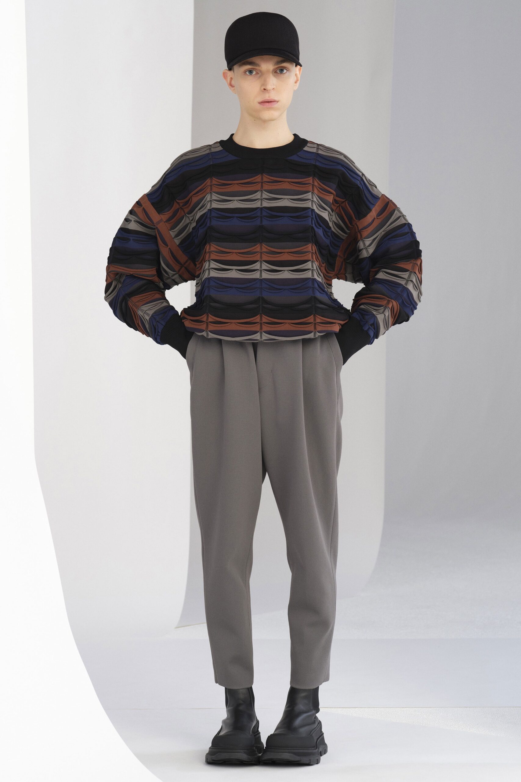 CFCL Tokyo F/W 22 Look 359