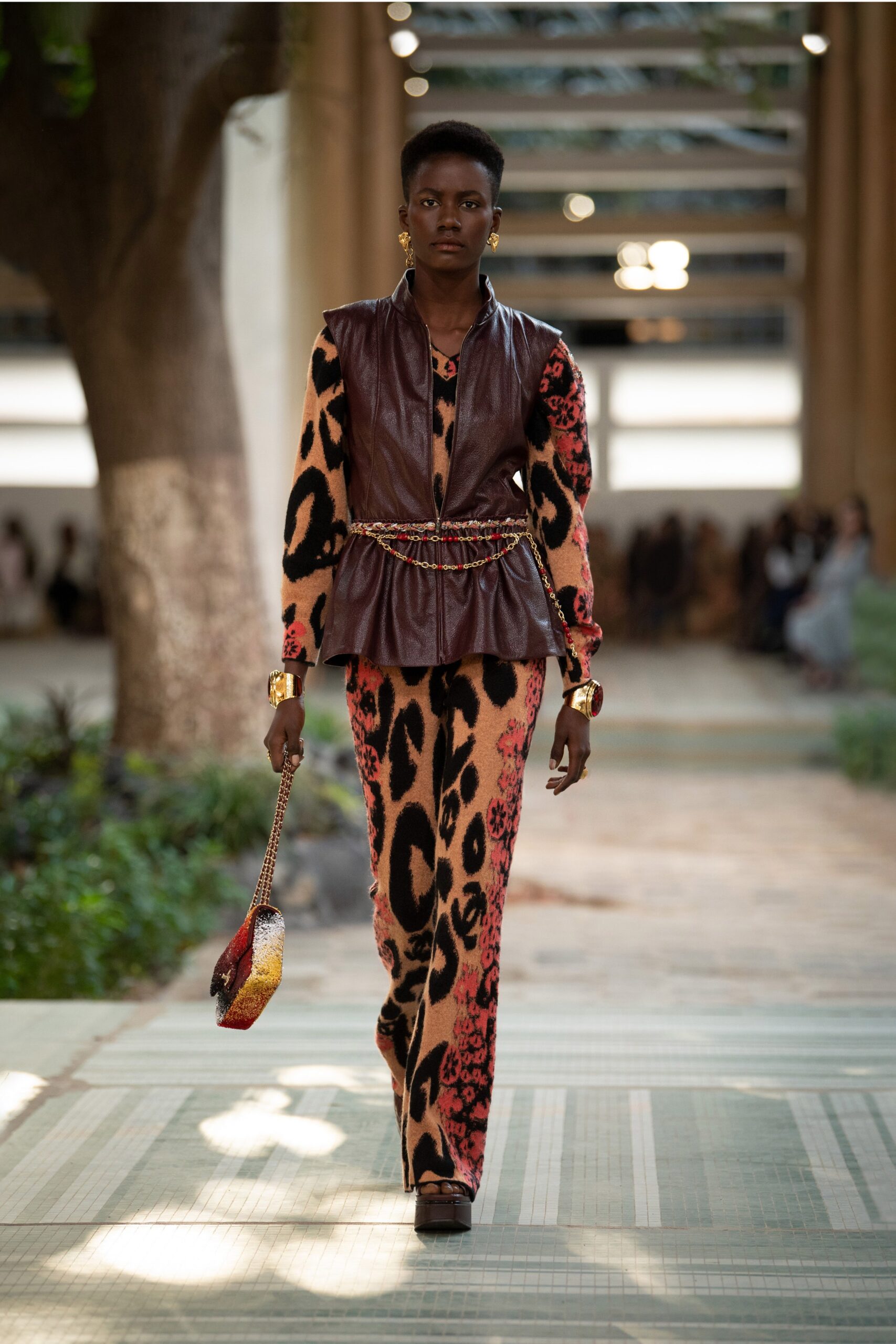 Chanel F/W 23 Look 271