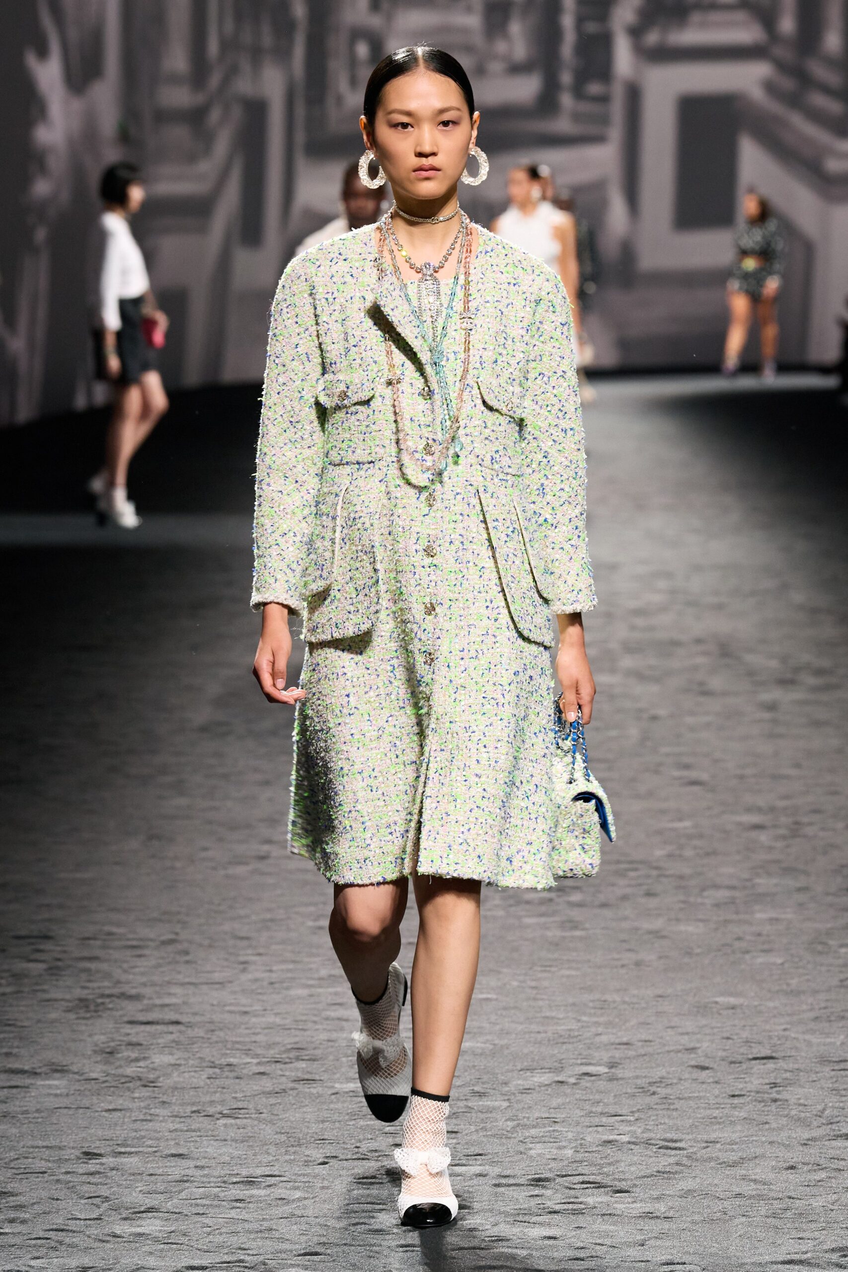 Chanel S/S 23 Look 261