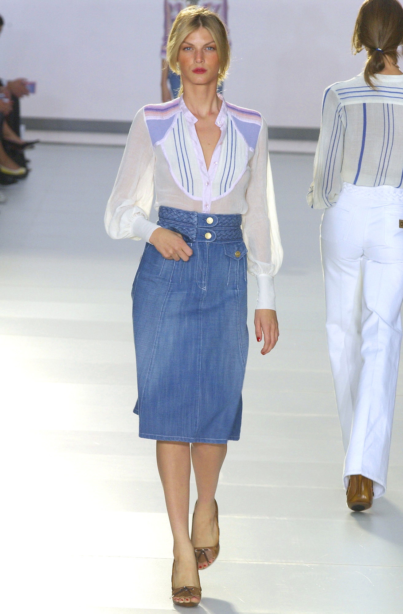 Chloé S/S 04 Look 9
