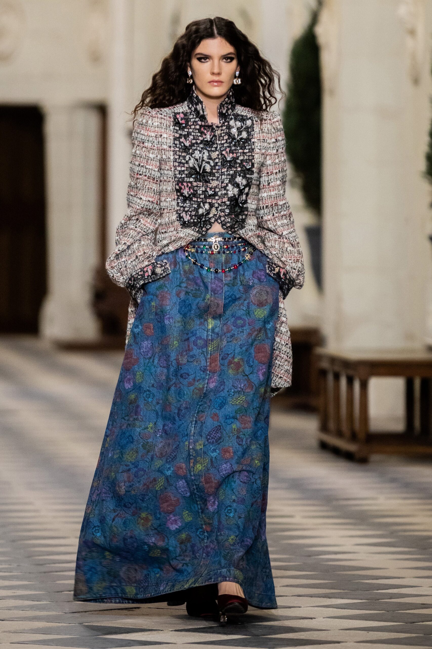 Chanel F/W 21 Look 301