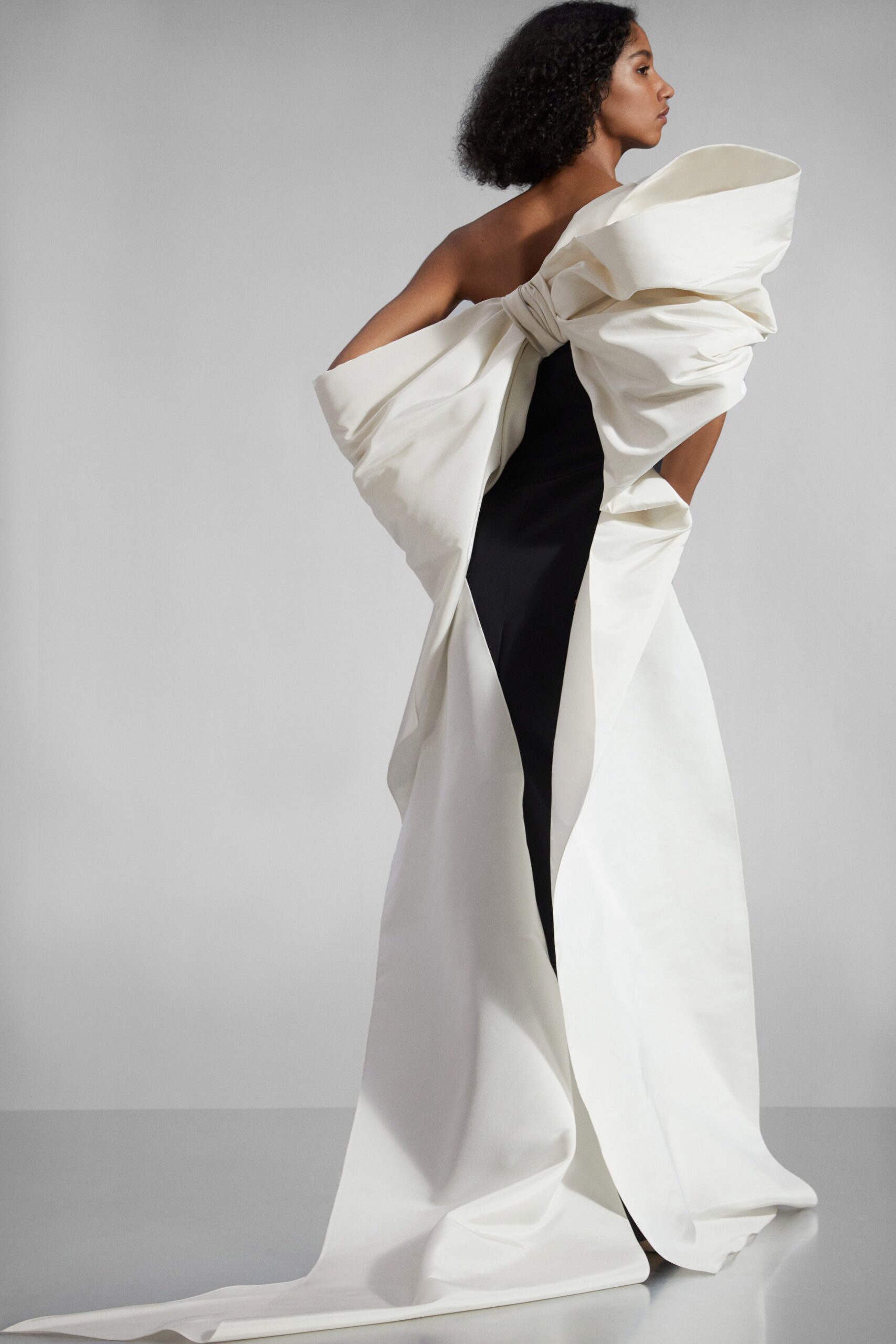 Carolina Herrera F/W 20 Look 311