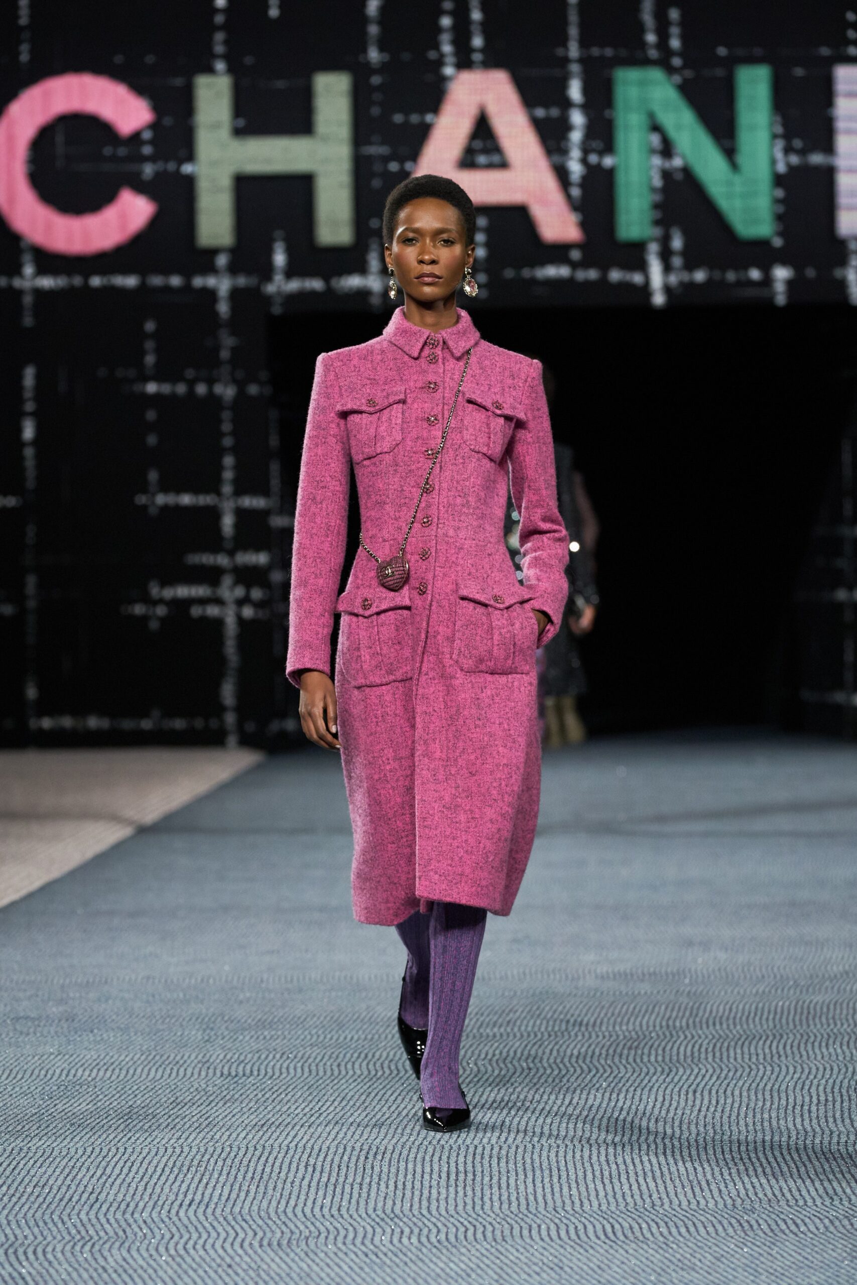 Chanel F/W 22 Look 272